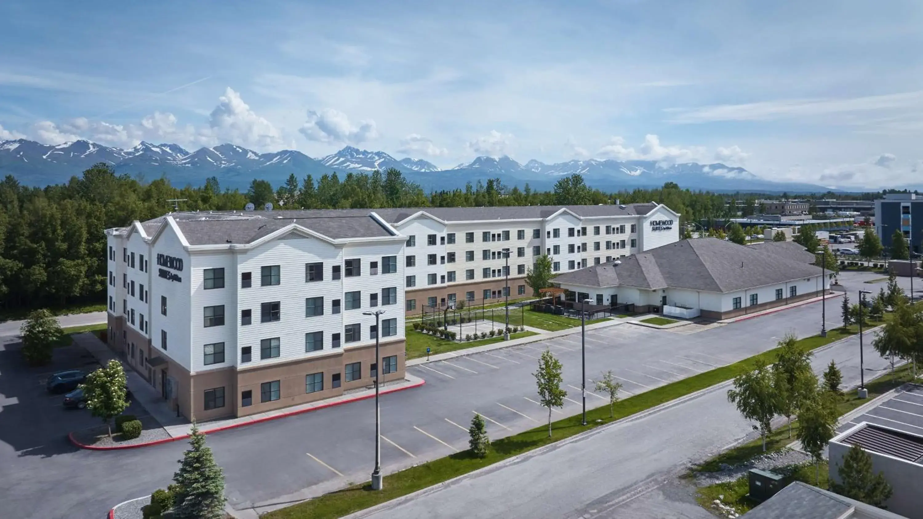 Property building in Homewood Suites by Hilton Anchorage Property building in Homewood Suites by Hilton Anchorage