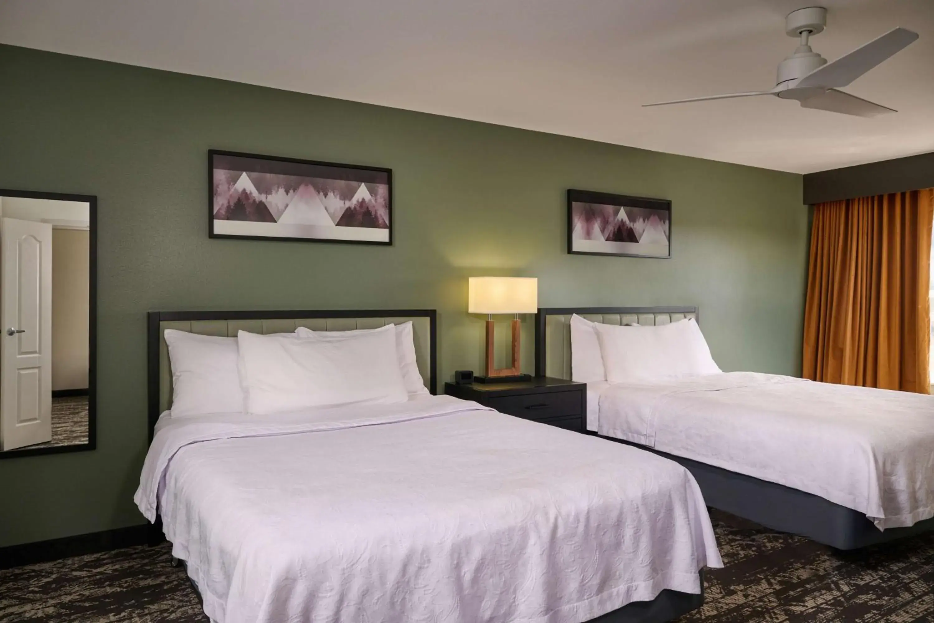 One-Bedroom Queen Suite with Two Queen Beds - Non-Smoking in Homewood Suites by Hilton Anchorage One-Bedroom Queen Suite with Two Queen Beds - Non-Smoking in Homewood Suites by Hilton Anchorage