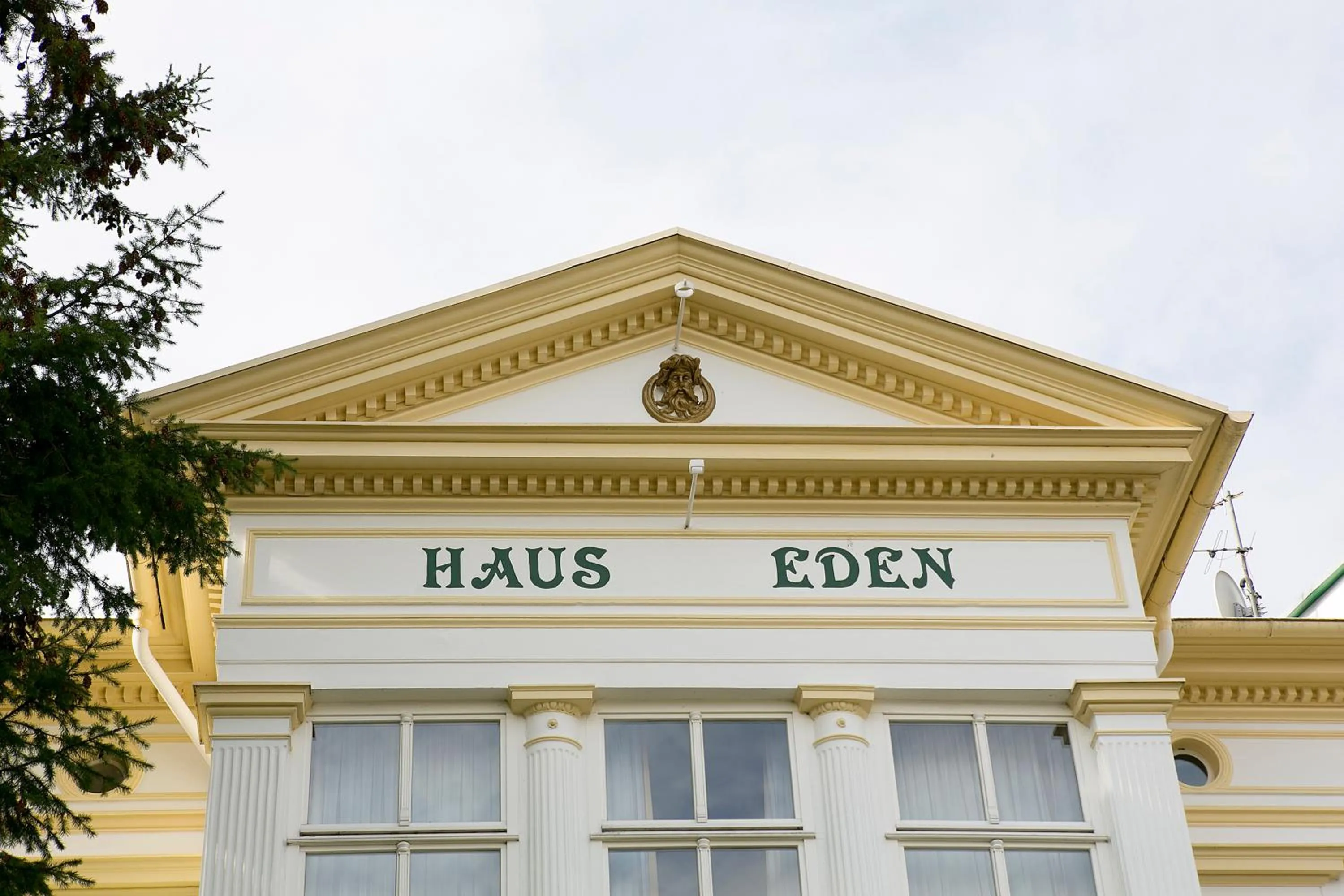 Property building in Garni Eden Hotels