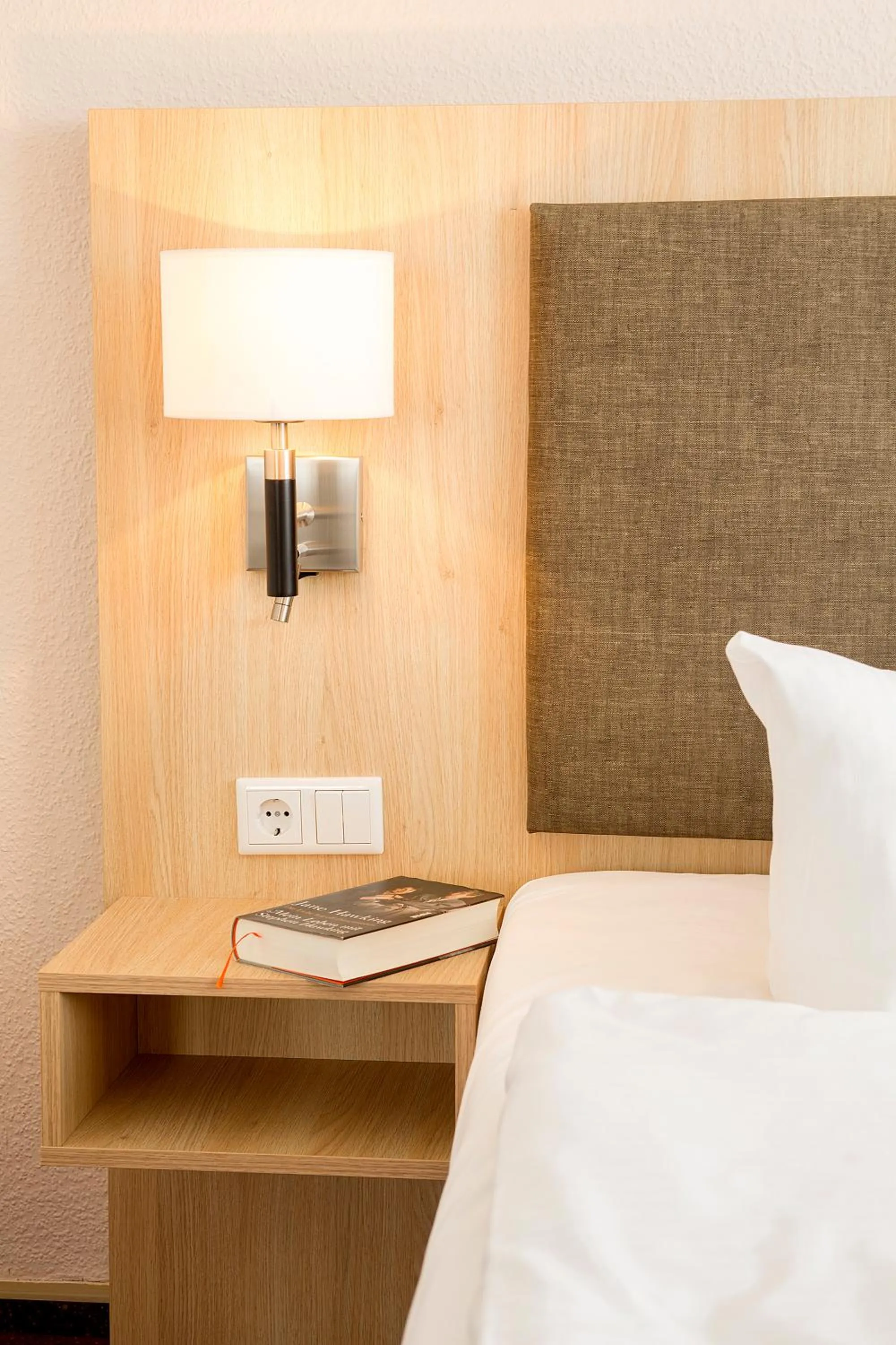 Photo of the whole room, Bed in Garni Eden Hotels