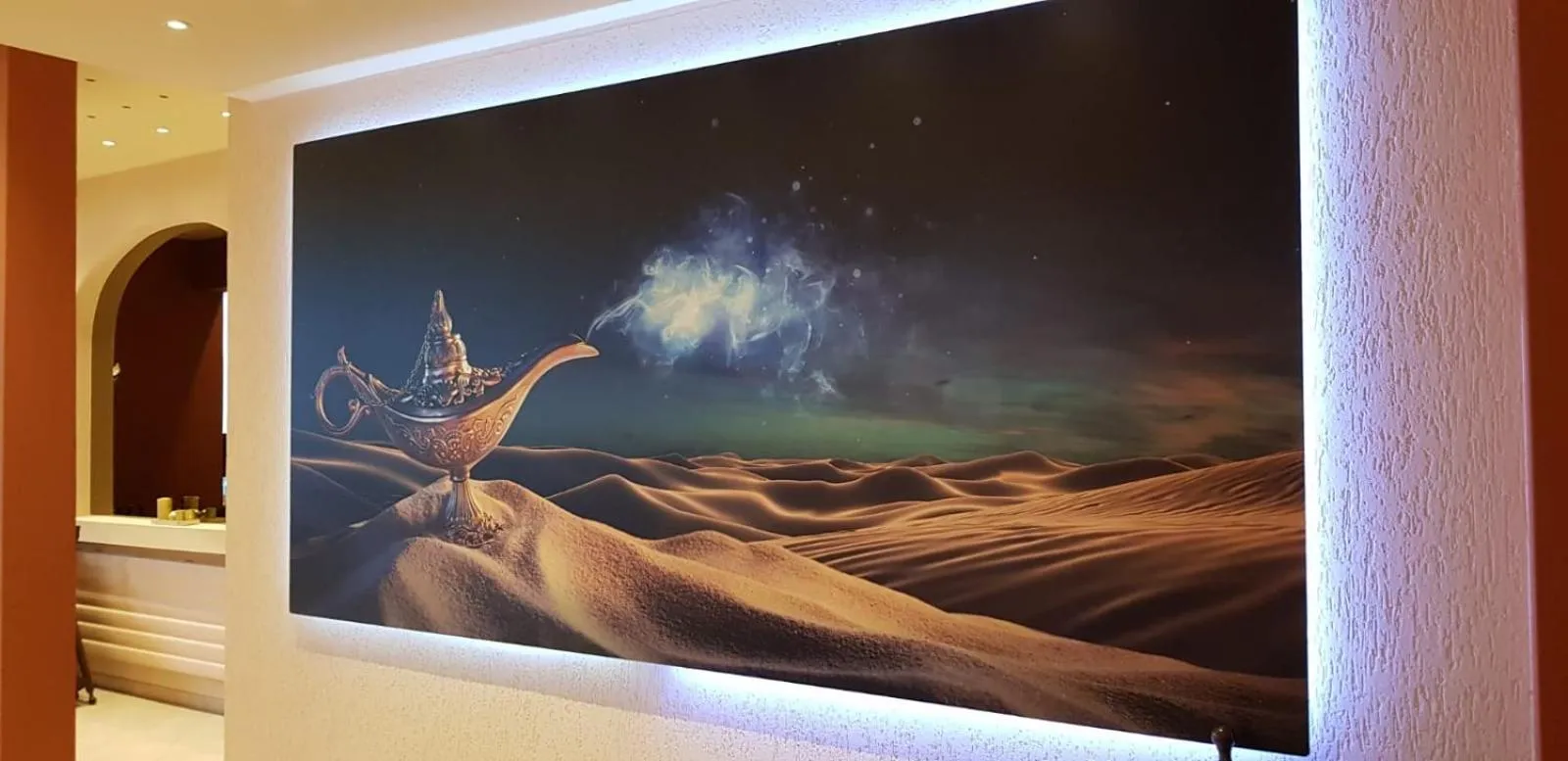 Restaurant/places to eat in Hotel Imota