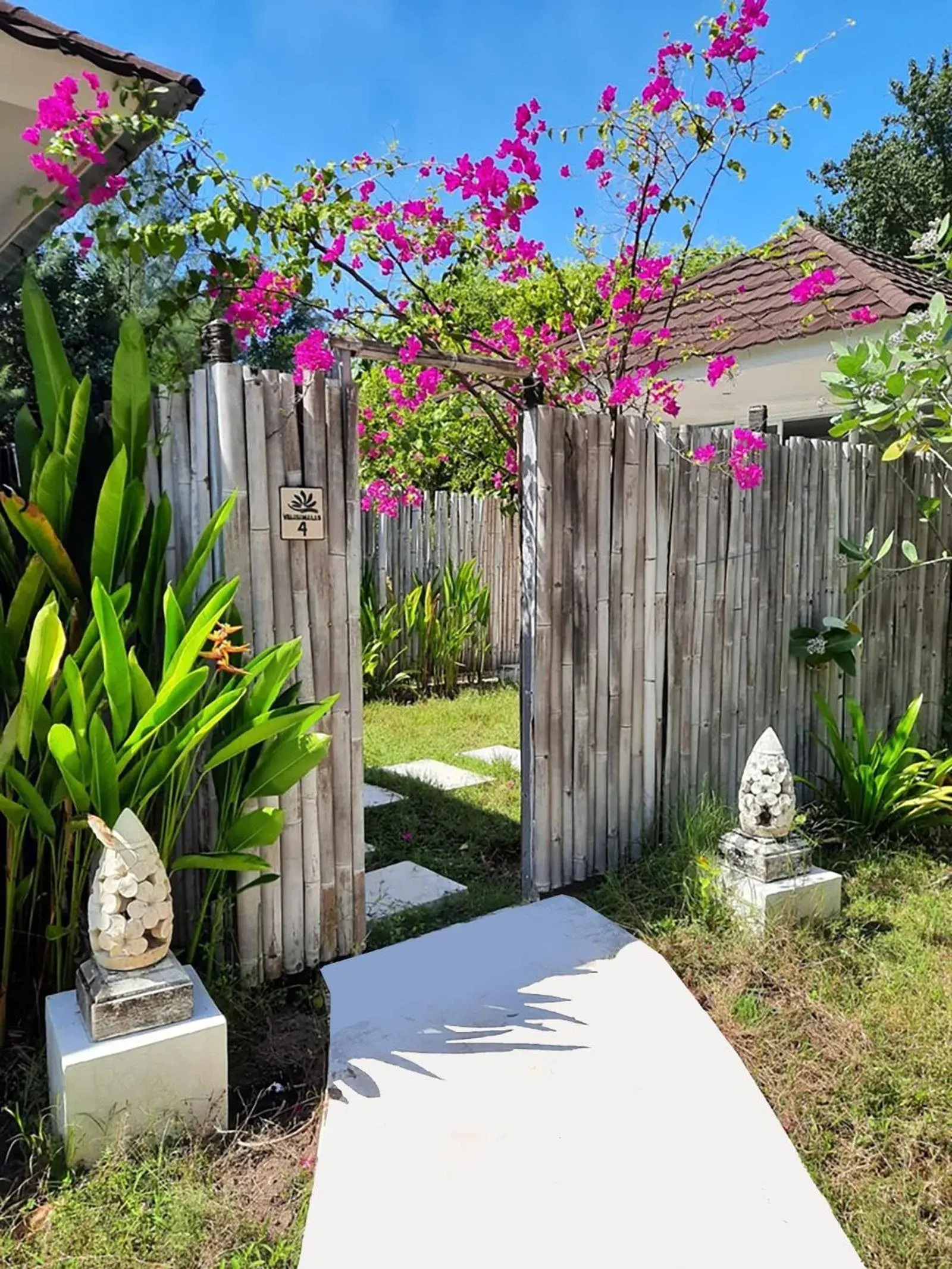 Standard Villa - single occupancy in Villa Samalas Resort and Restaurant Standard Villa - single occupancy in Villa Samalas Resort and Restaurant