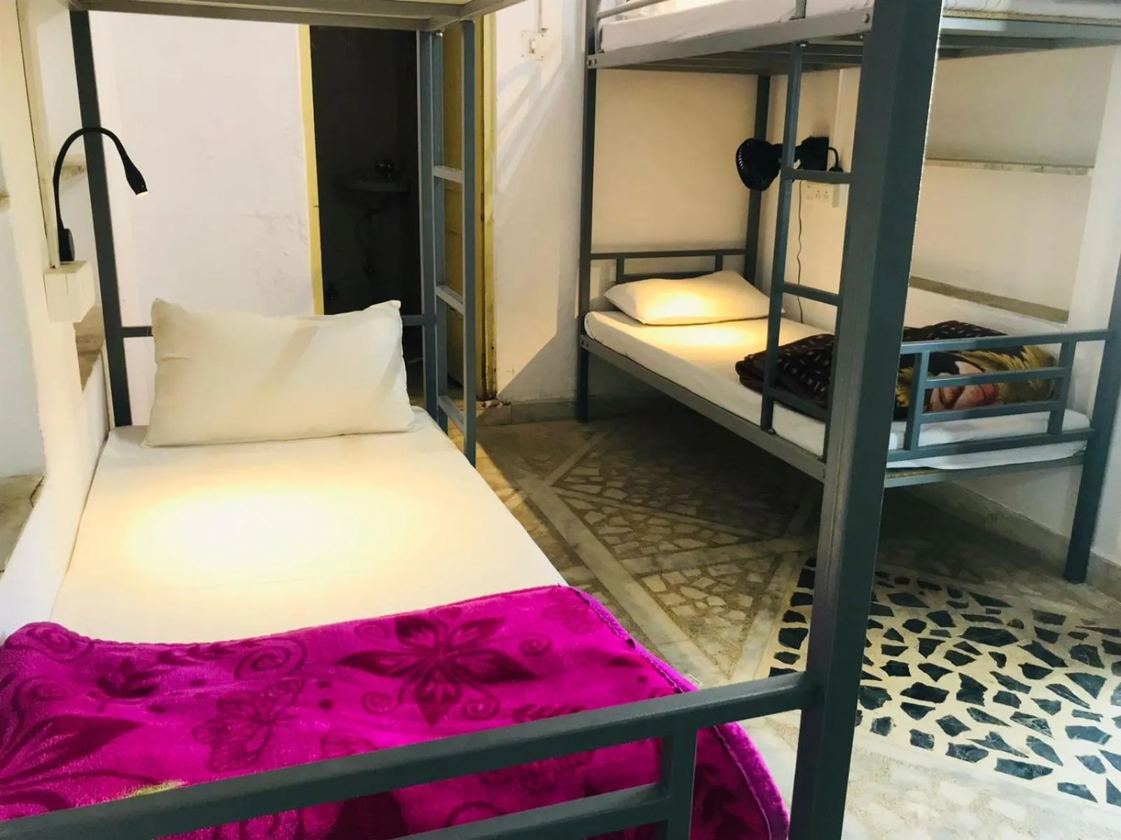 Bed in Trip In Hostel, Udaipur