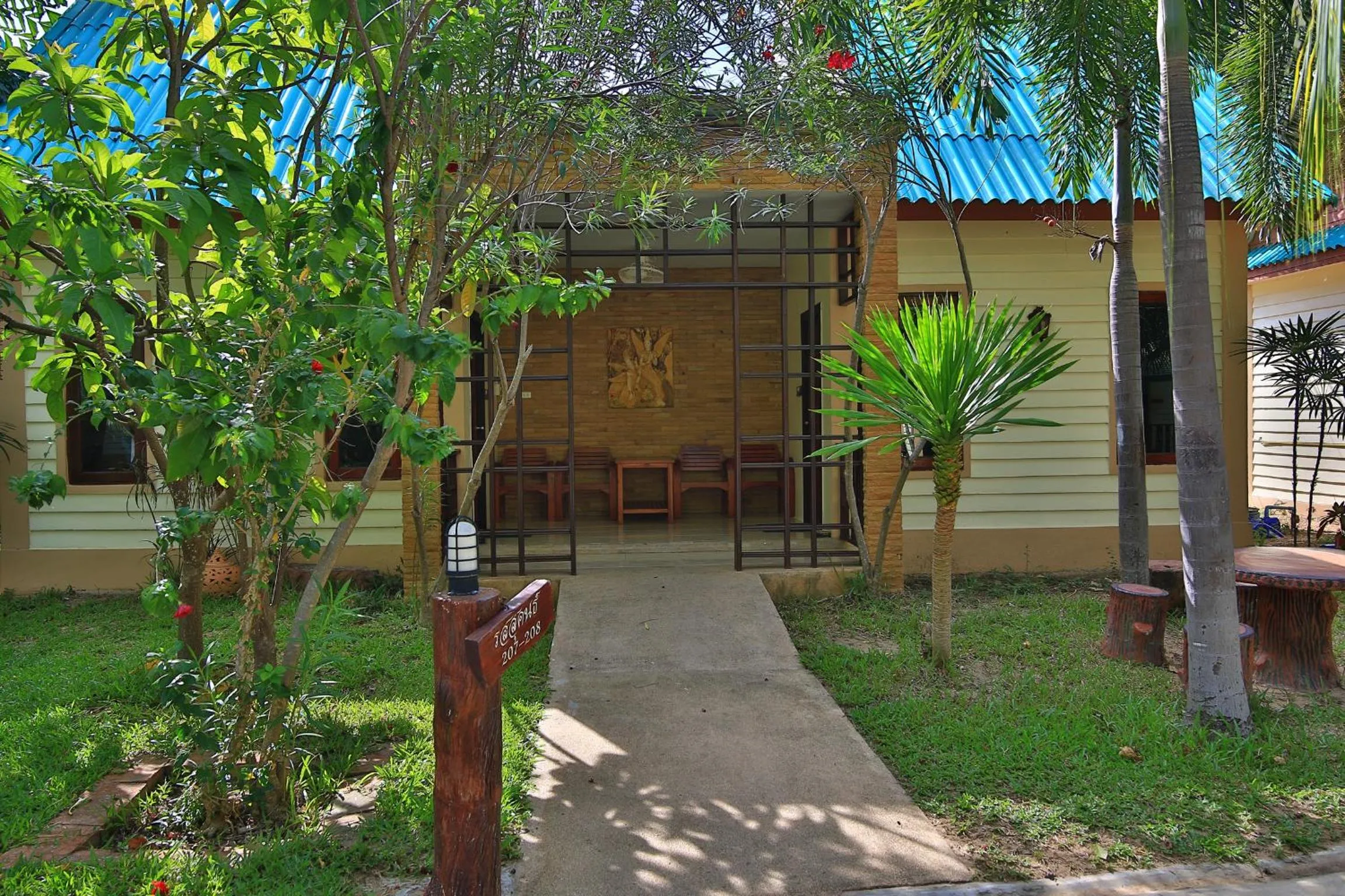 Garden in The Green Beach Resort