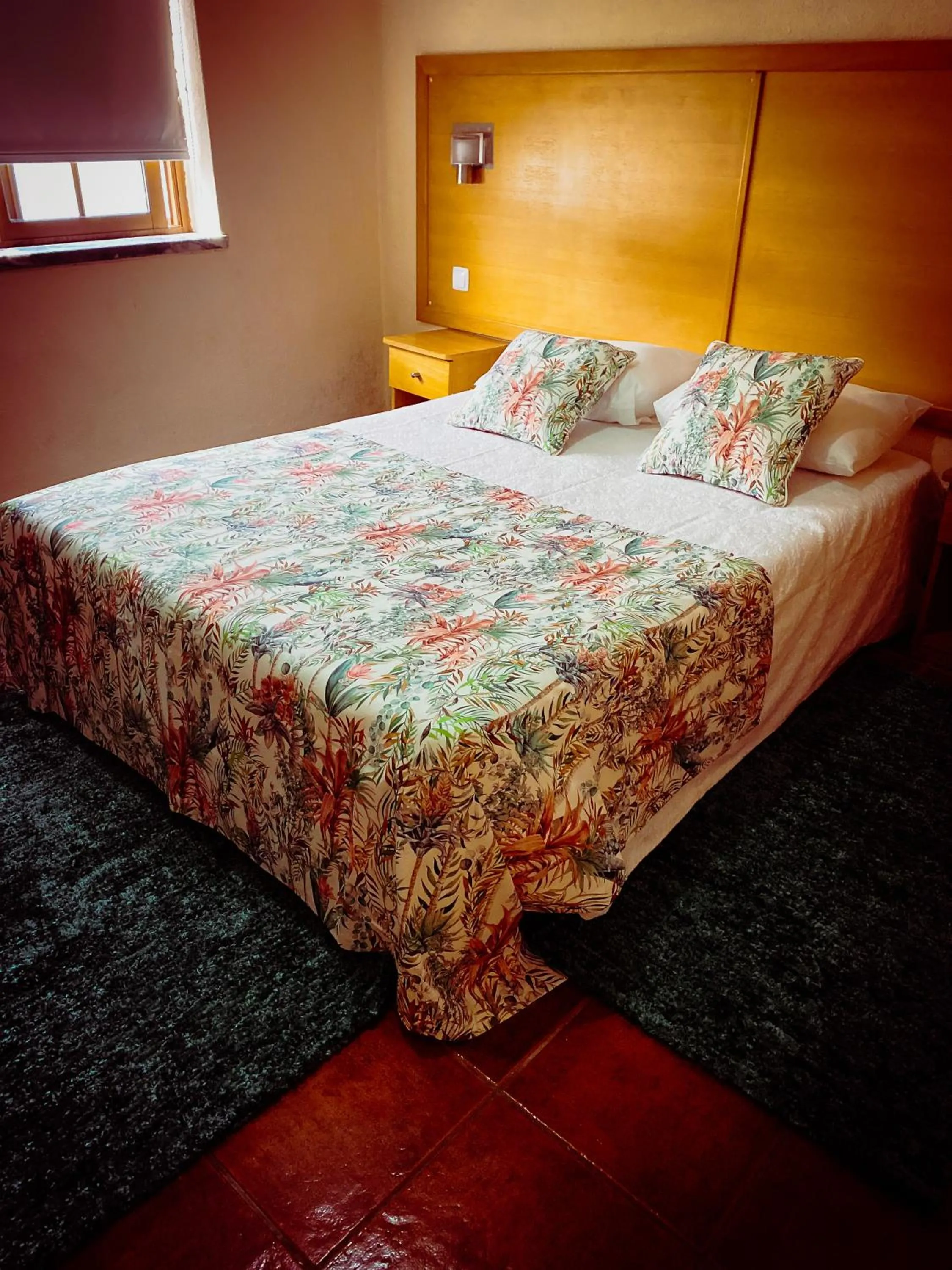 Photo of the whole room, Bed in Abrigo da Estrela