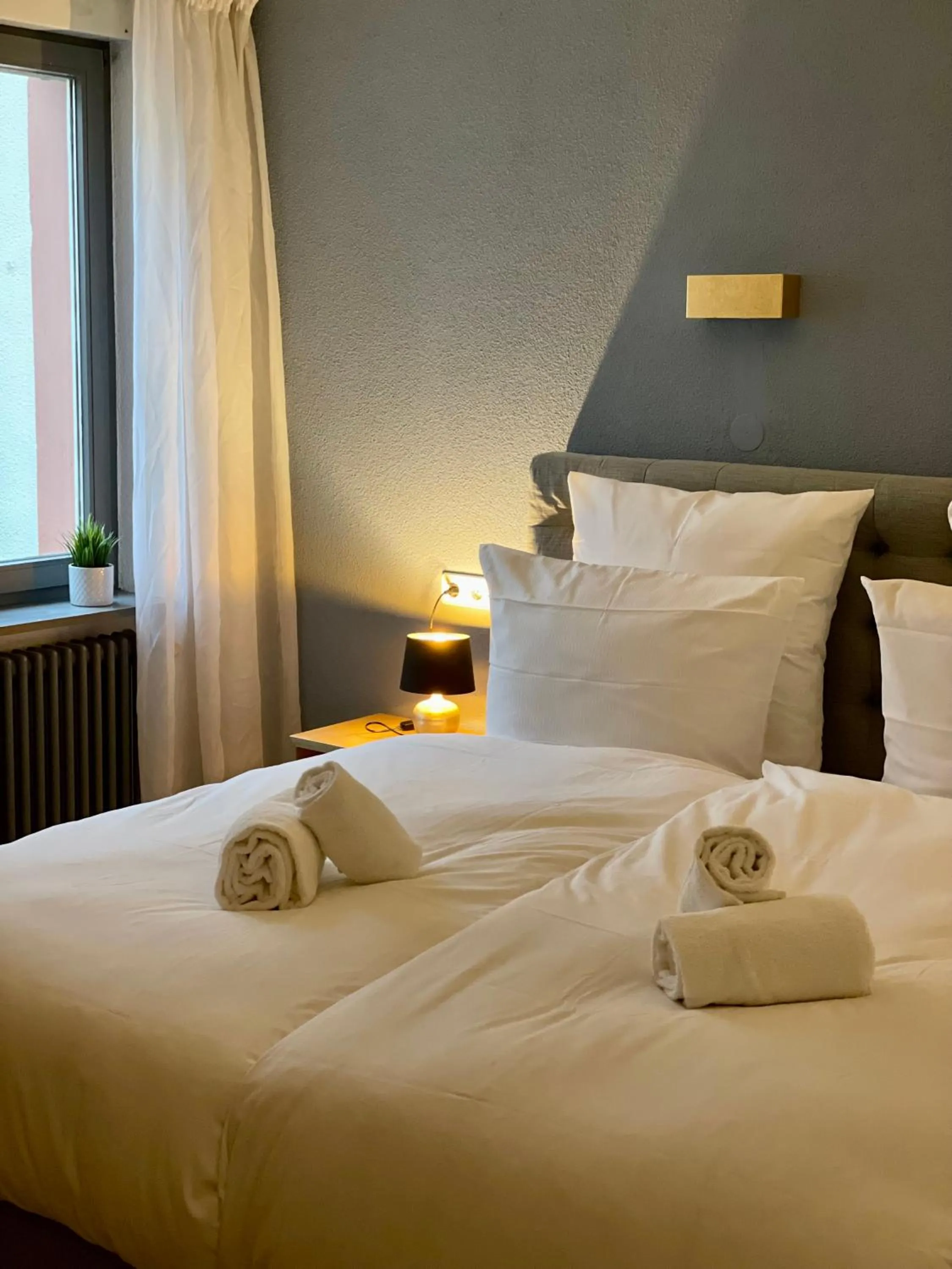 Bed in Hotel & Restaurant Grüner Baum Merzhausen