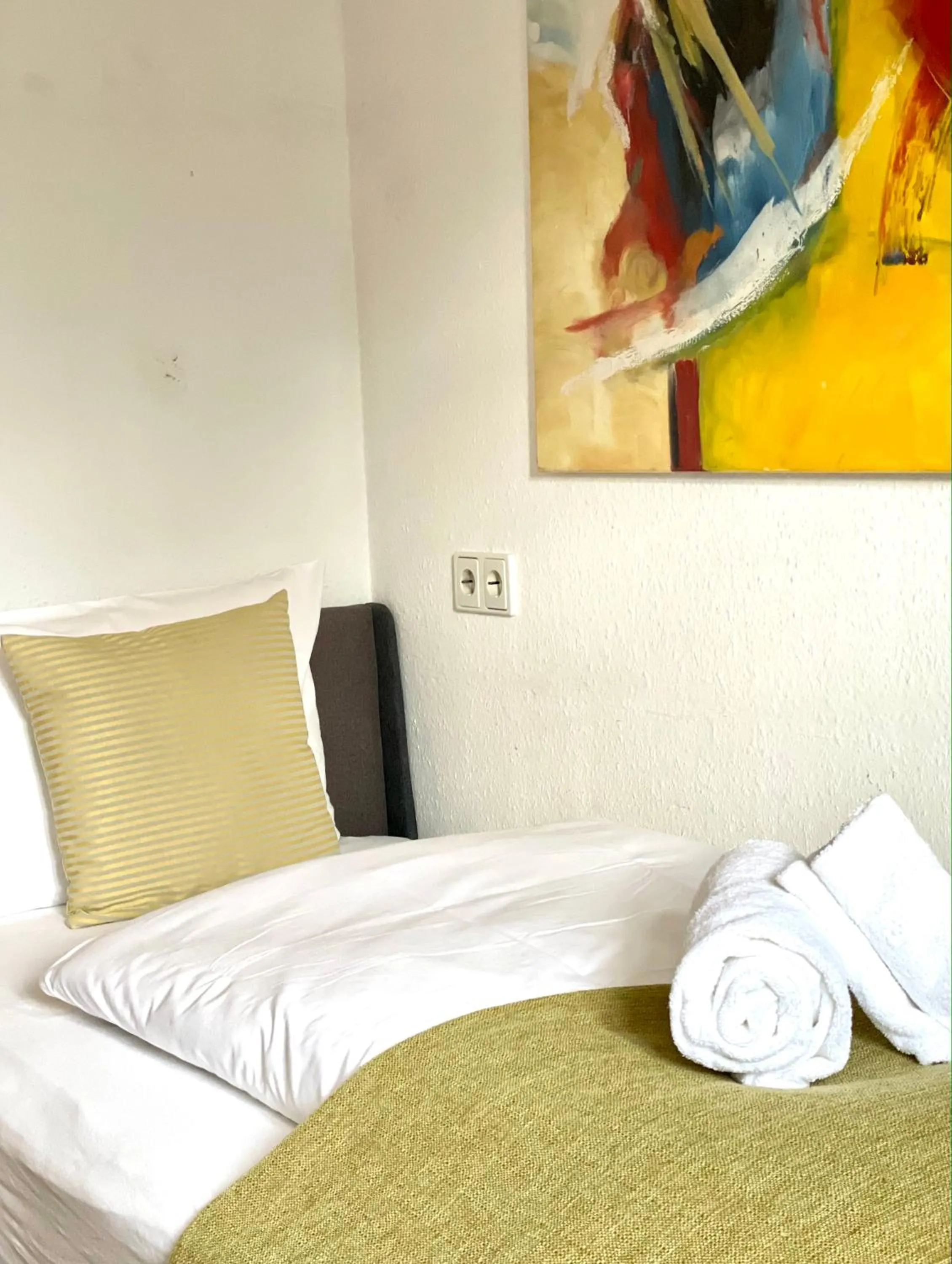 Bed in Hotel & Restaurant Grüner Baum Merzhausen