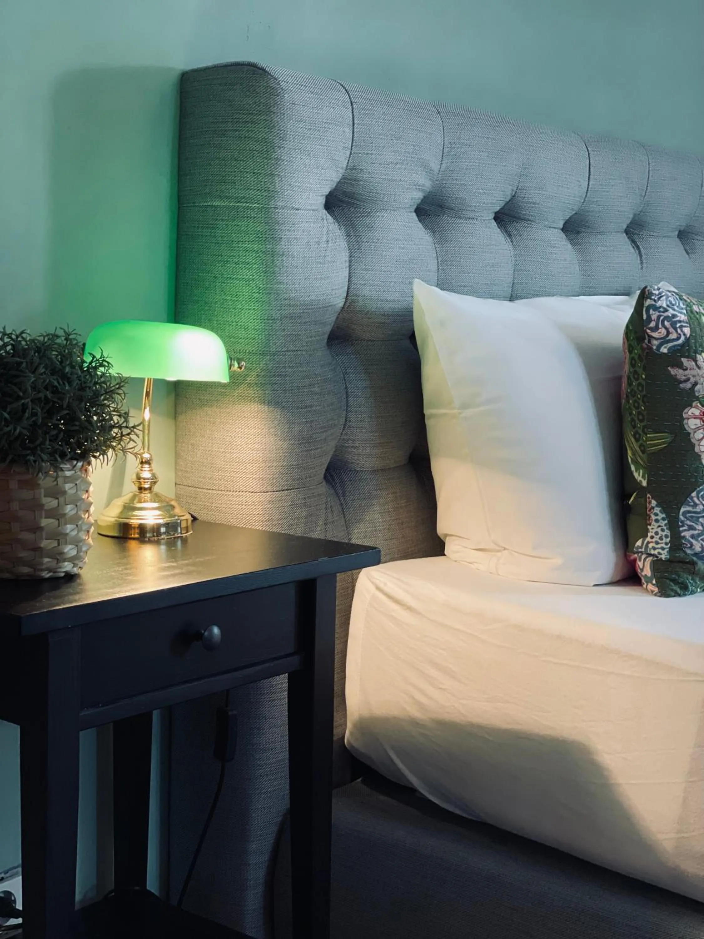 Bed in Hotel & Restaurant Grüner Baum Merzhausen