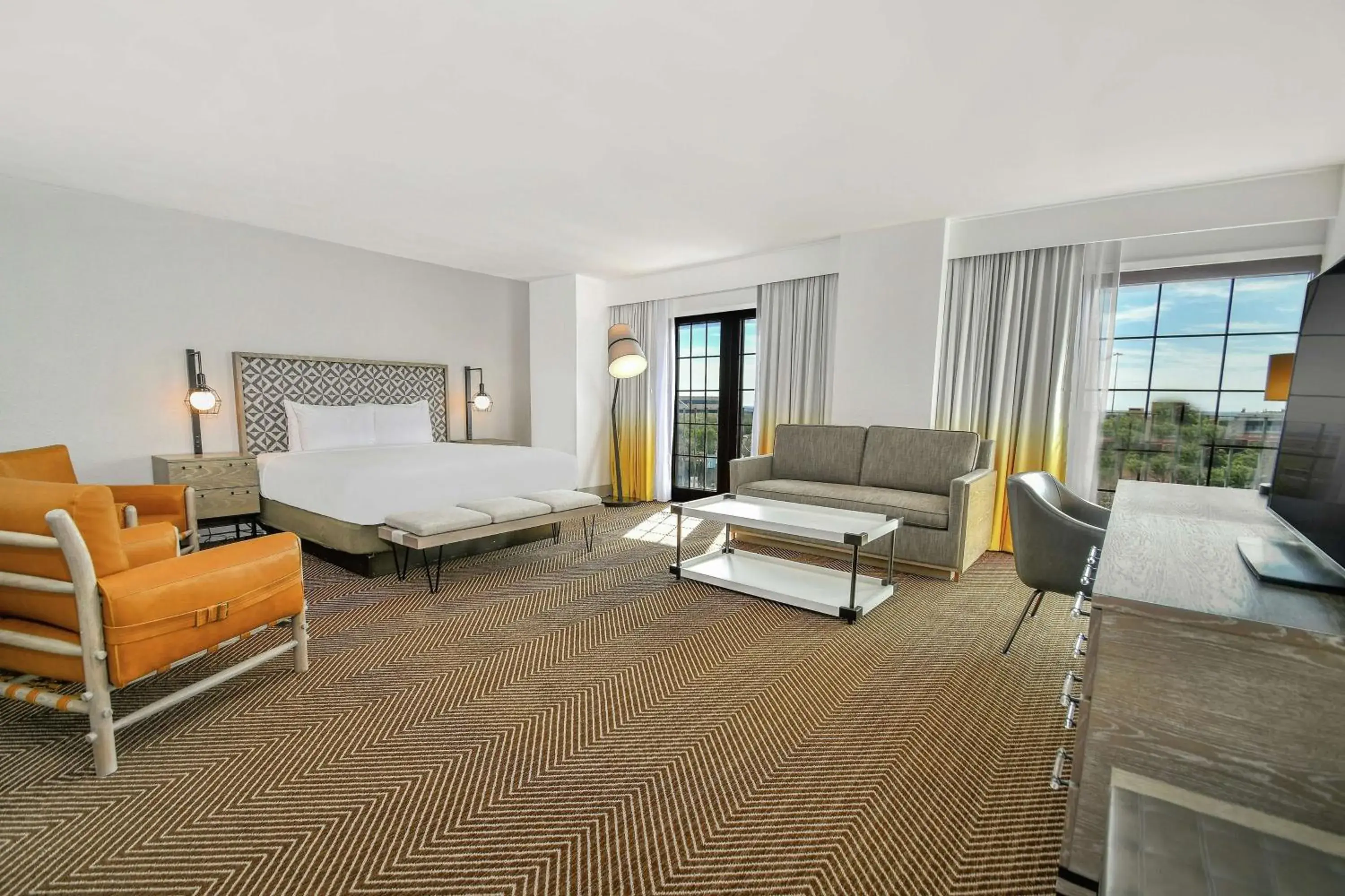 Bedroom, Bed in DoubleTree by Hilton Austin Bedroom, Bed in DoubleTree by Hilton Austin