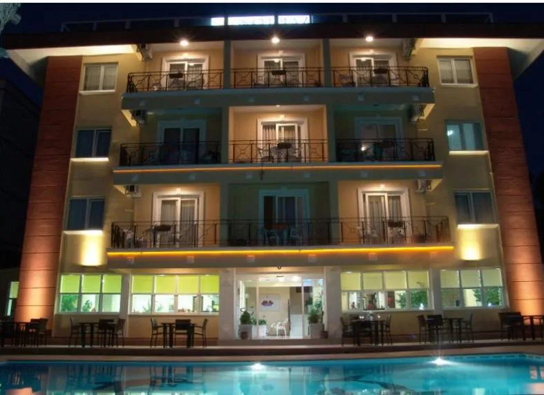 Facade/entrance in My Solmaz Hotel