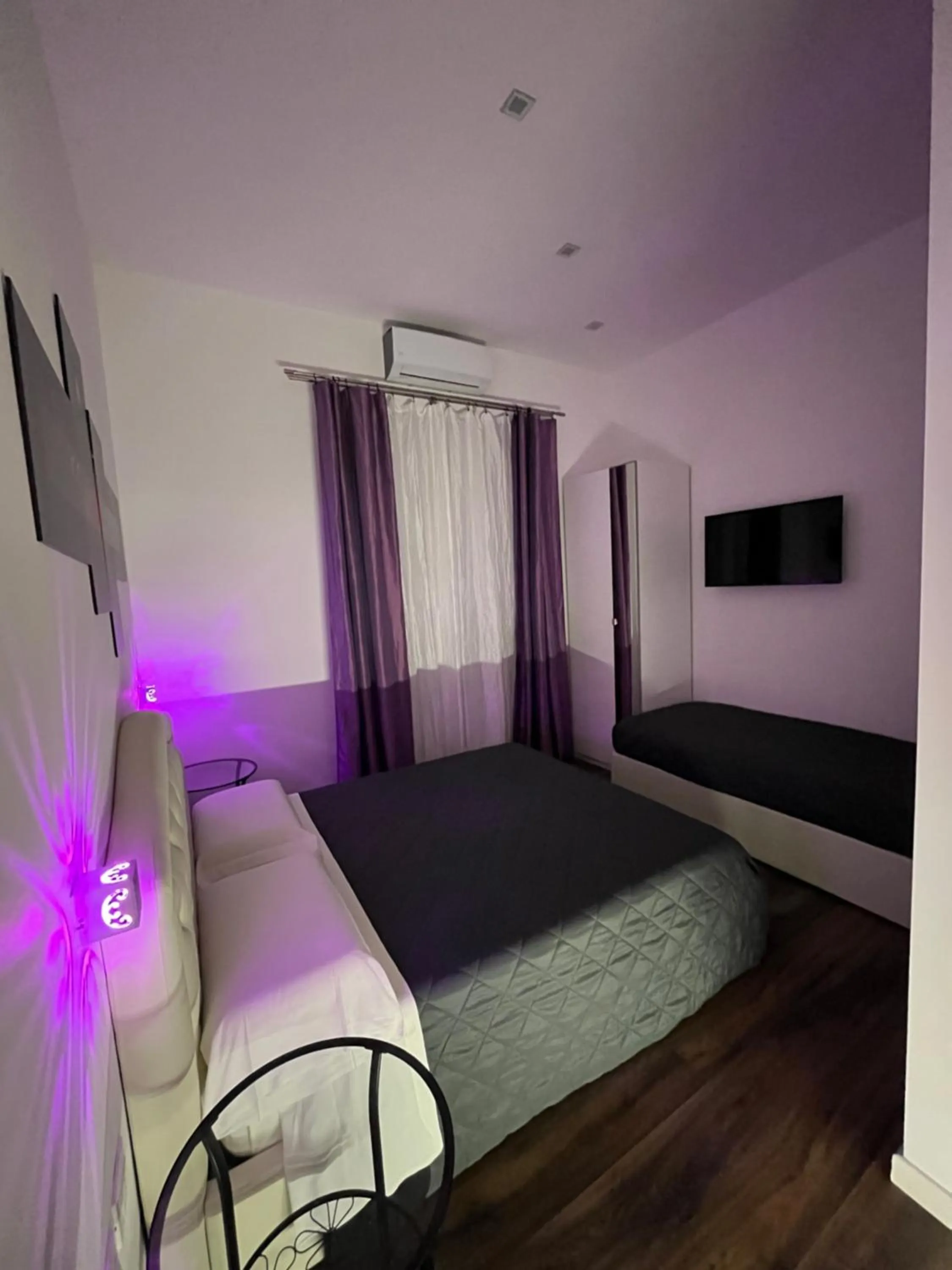 Bed in Domus Flavia B&B