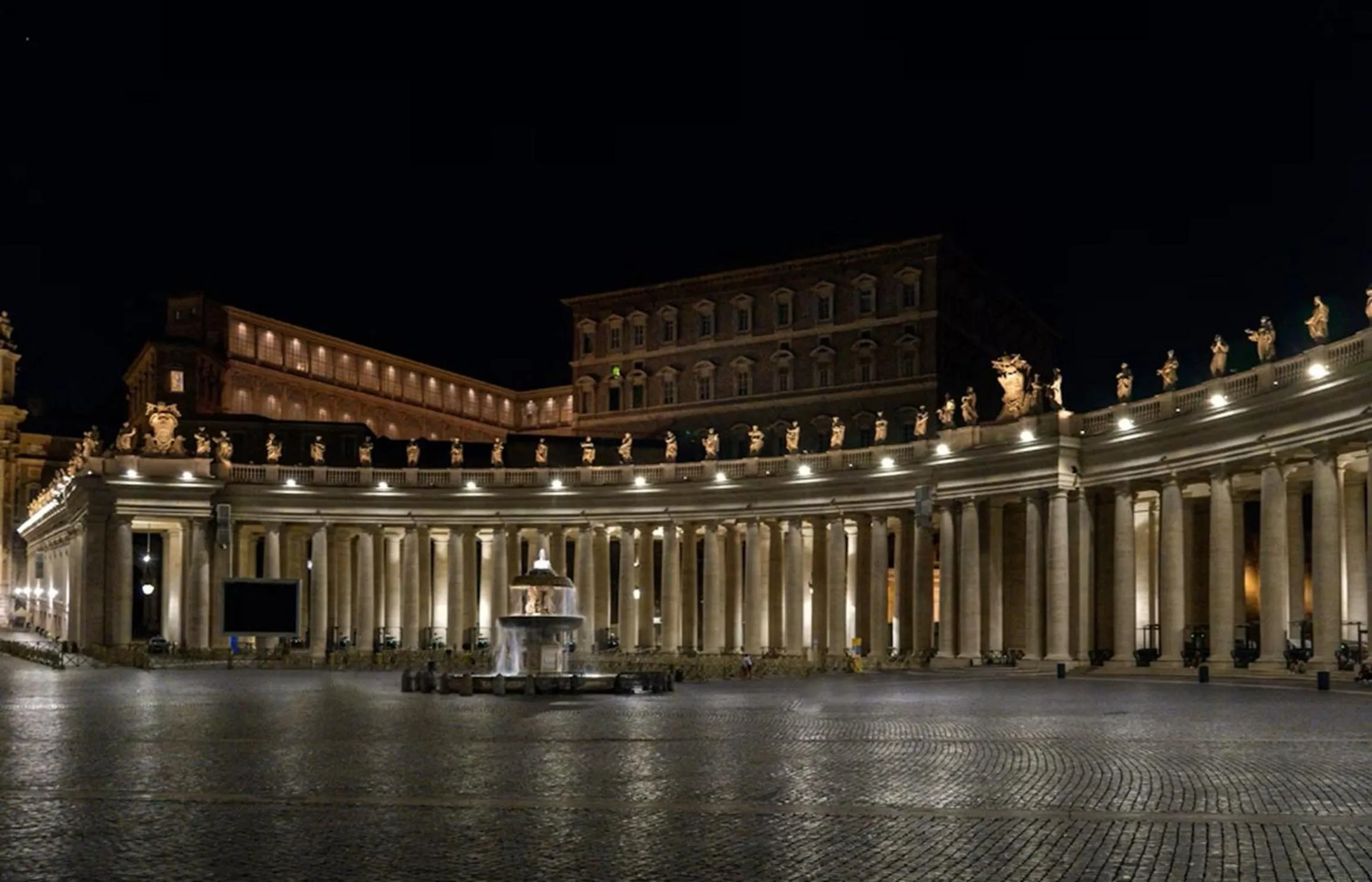 Nearby landmark in Interno 1 Ciampino Roma Luxury Apartment con balcone