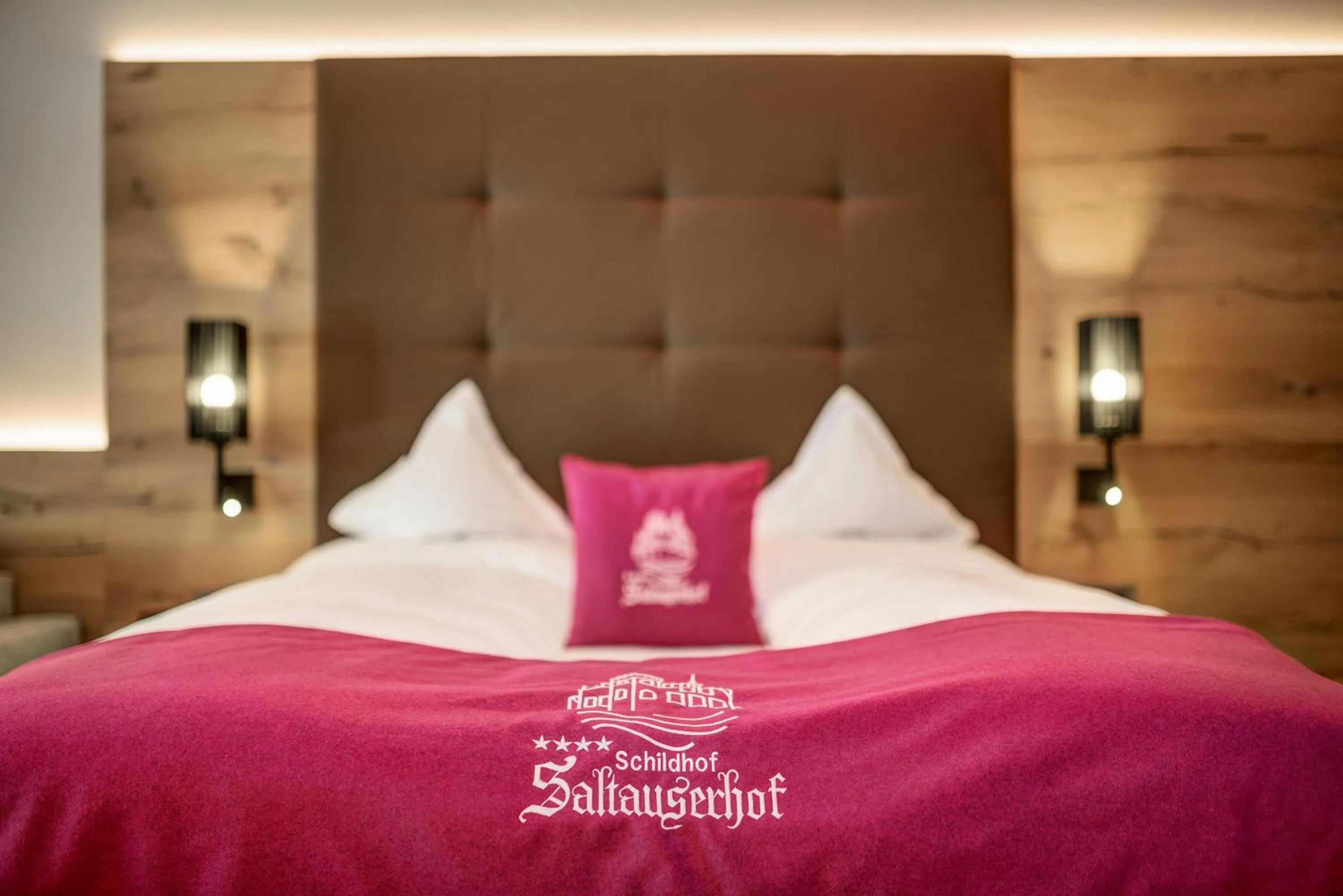 Bed in Hotel Saltauserhof