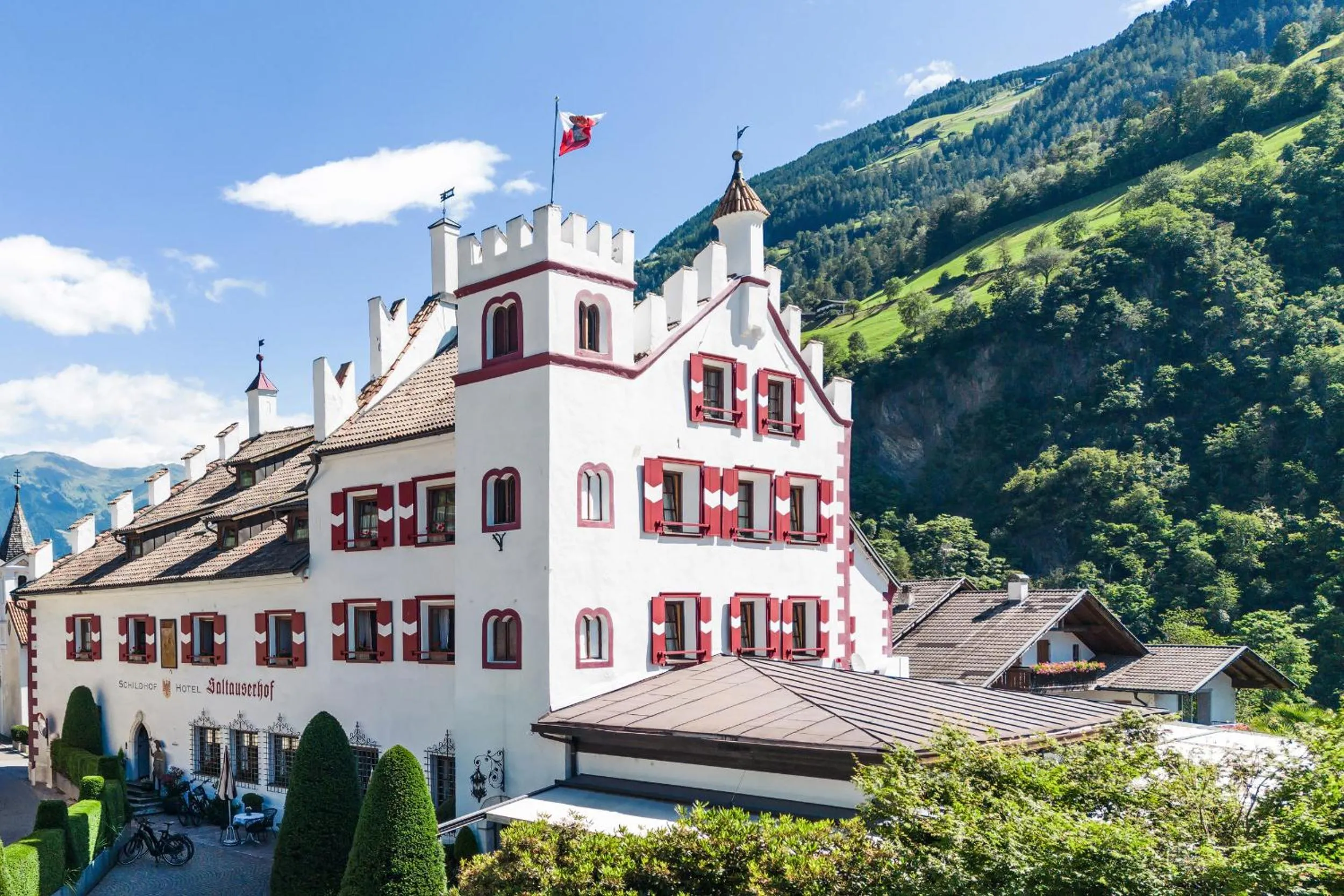 Property building in Hotel Saltauserhof