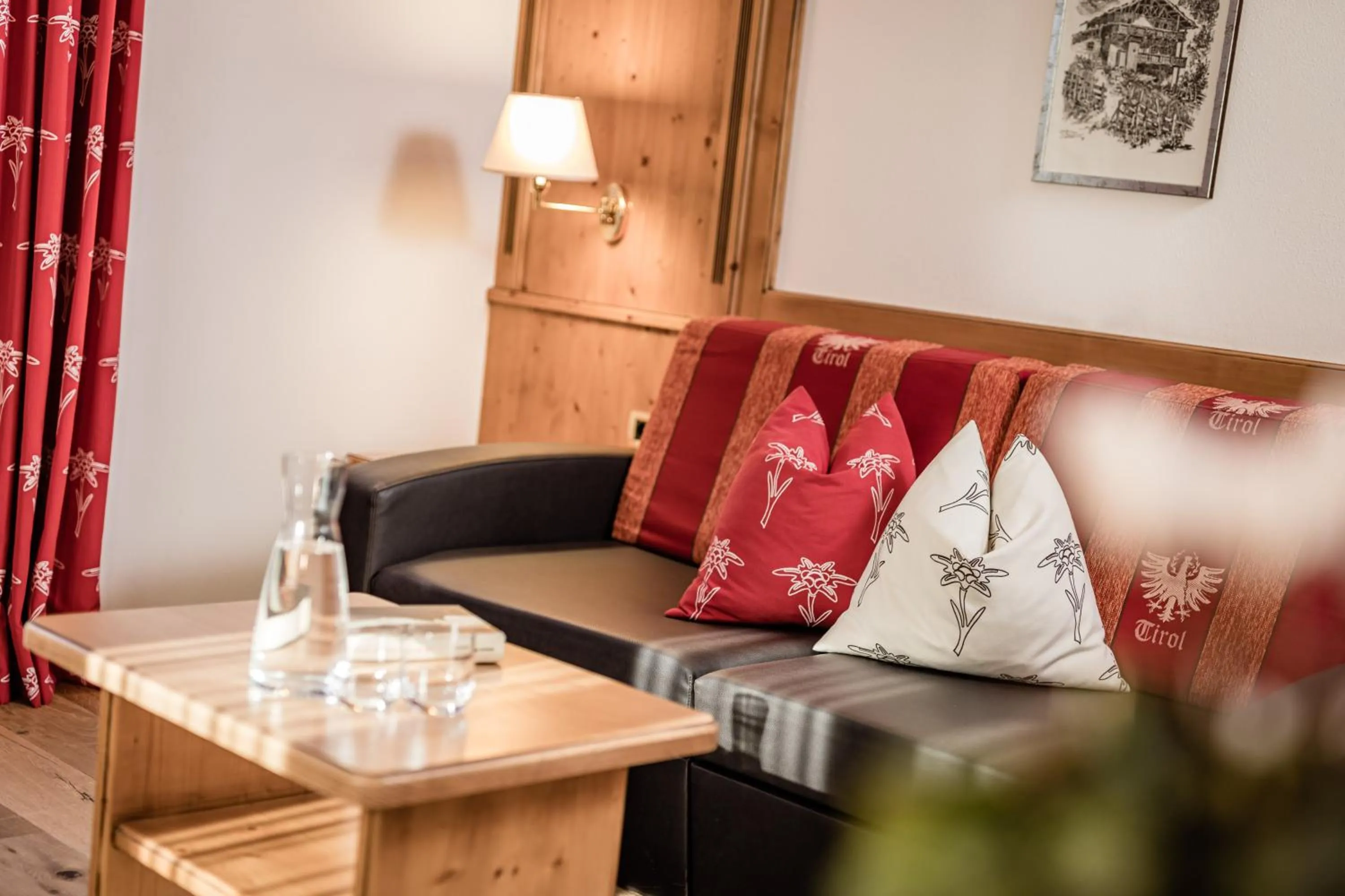 Seating area in Hotel Saltauserhof