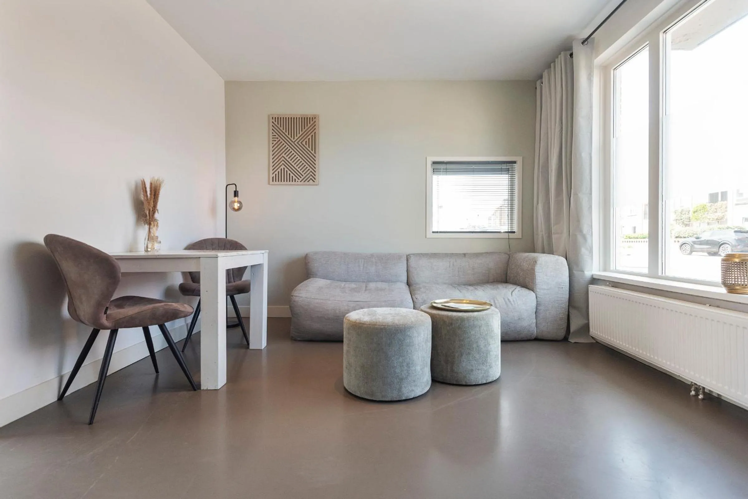Flamingo Beach Apartments