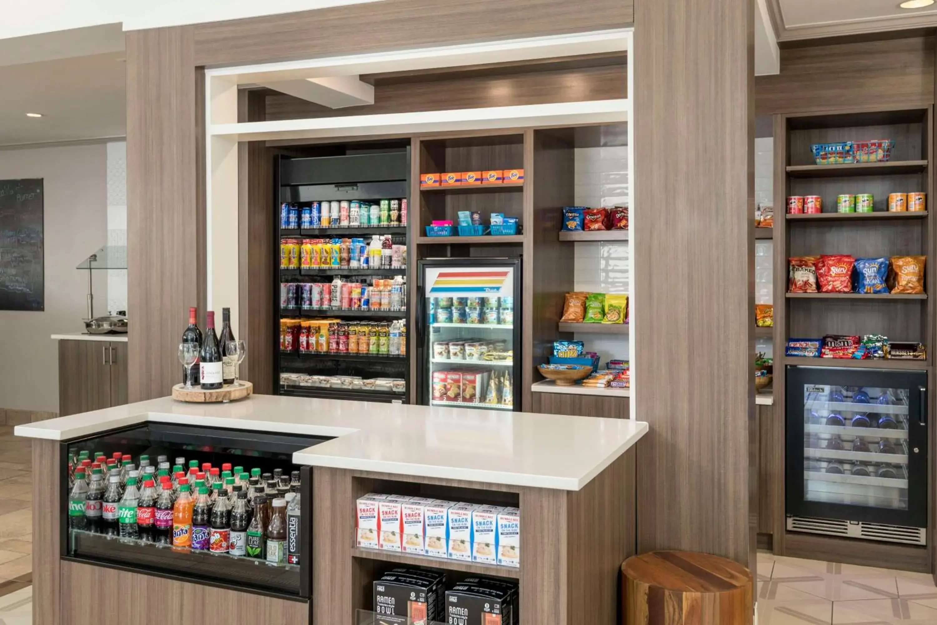 Restaurant/places to eat in Hilton Garden Inn Boca Raton Restaurant/places to eat in Hilton Garden Inn Boca Raton