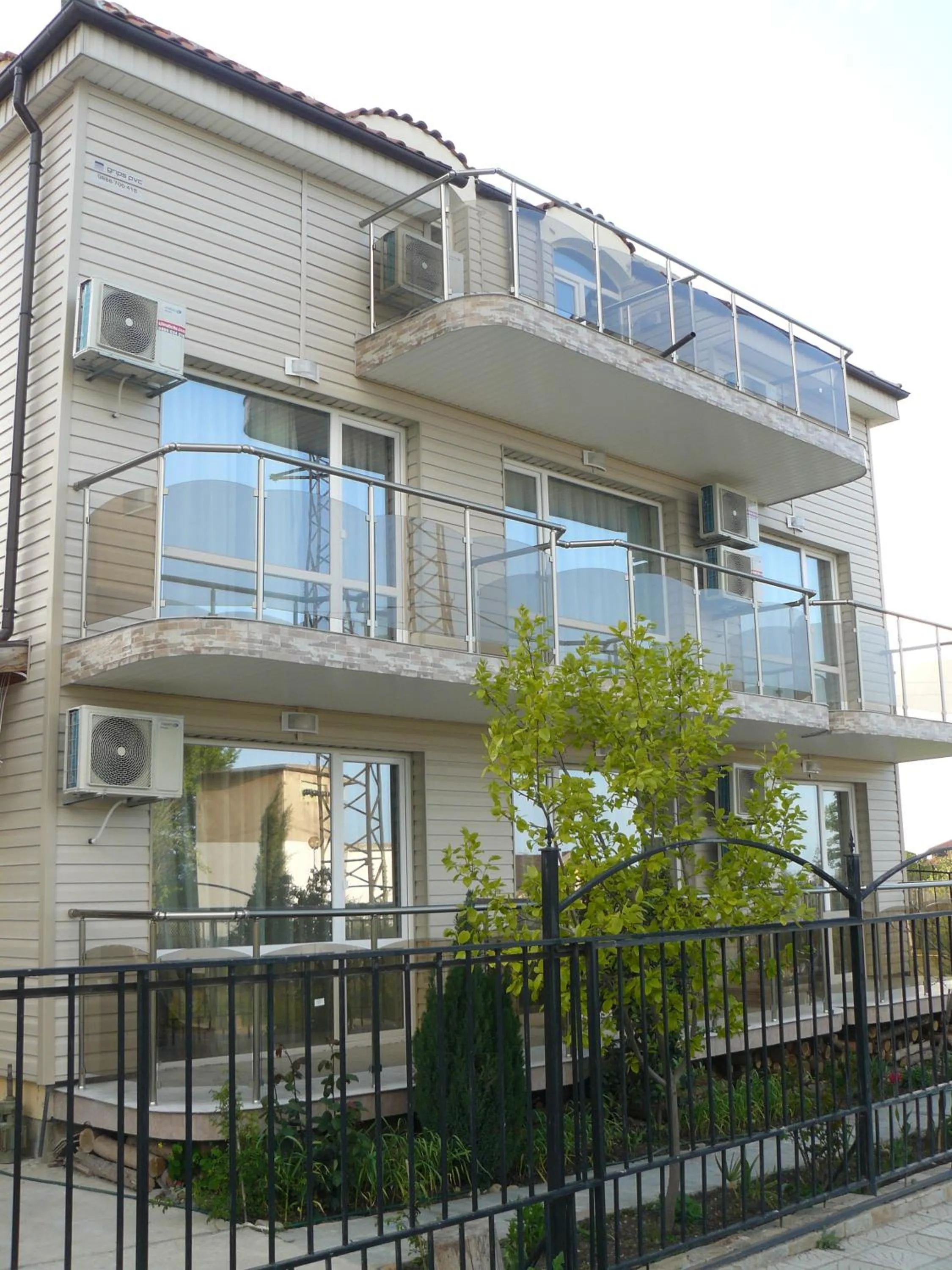 Property building in Morska Zvezda Guest House