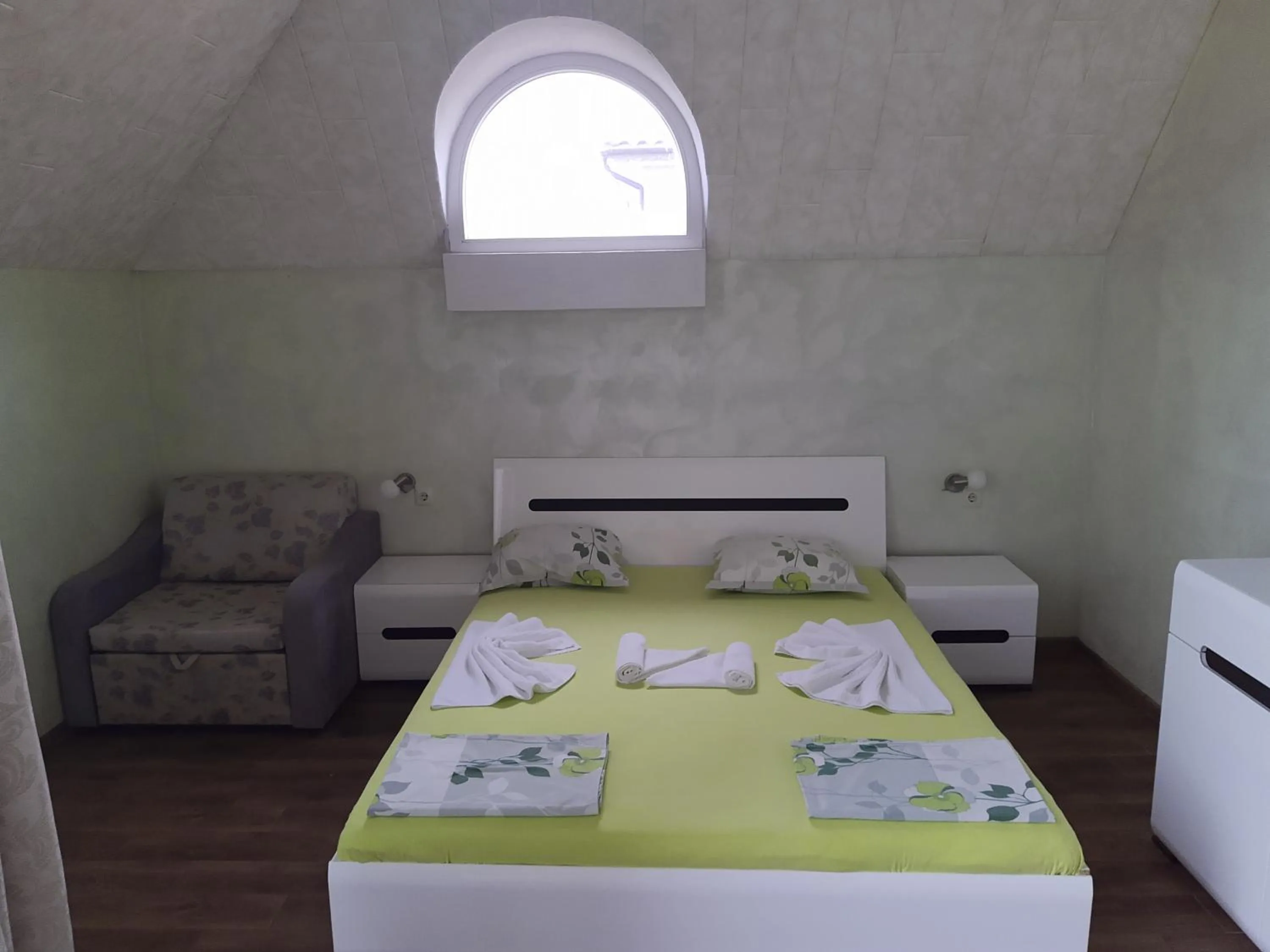 Bed in Morska Zvezda Guest House