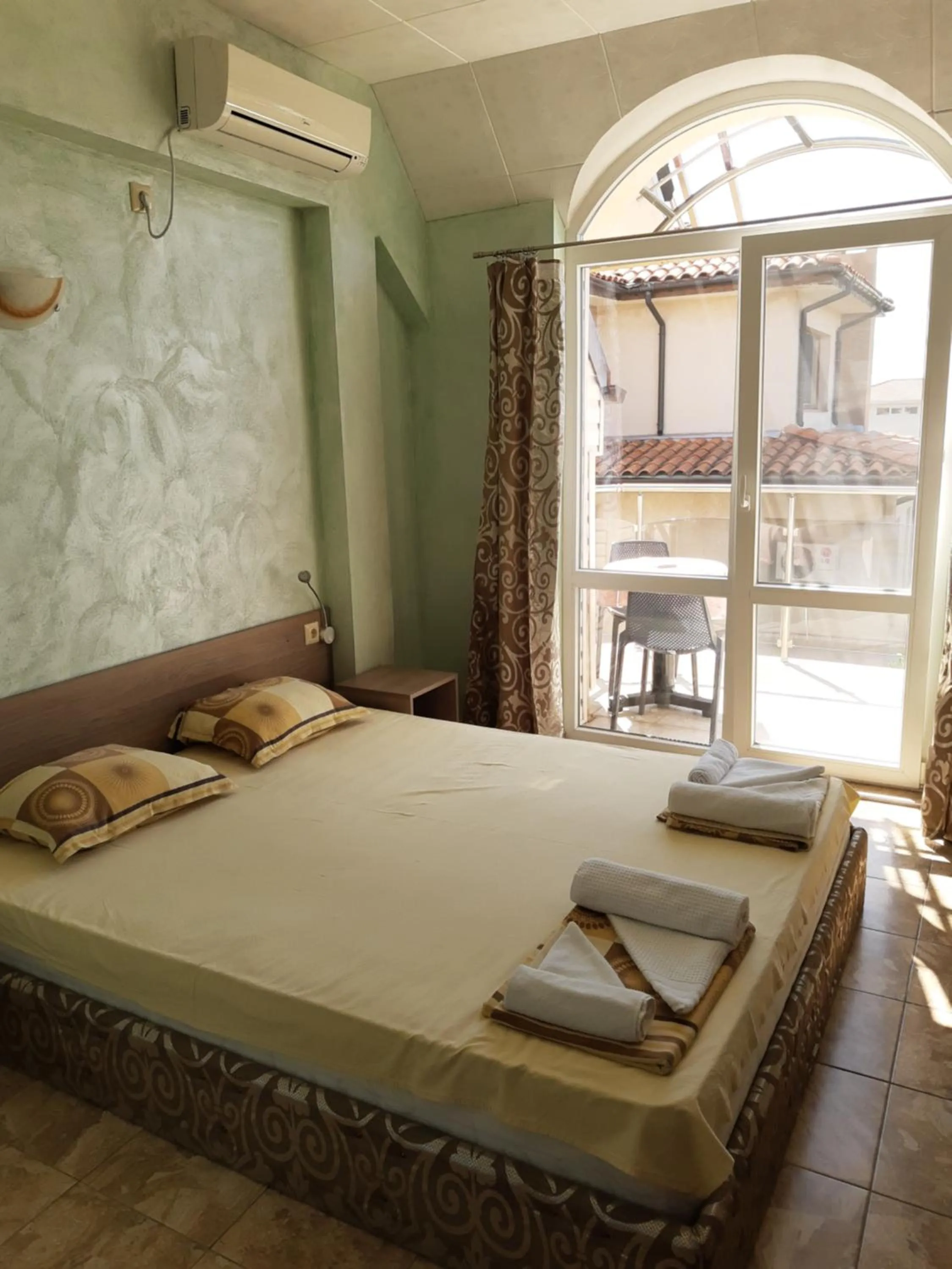 Bed in Morska Zvezda Guest House
