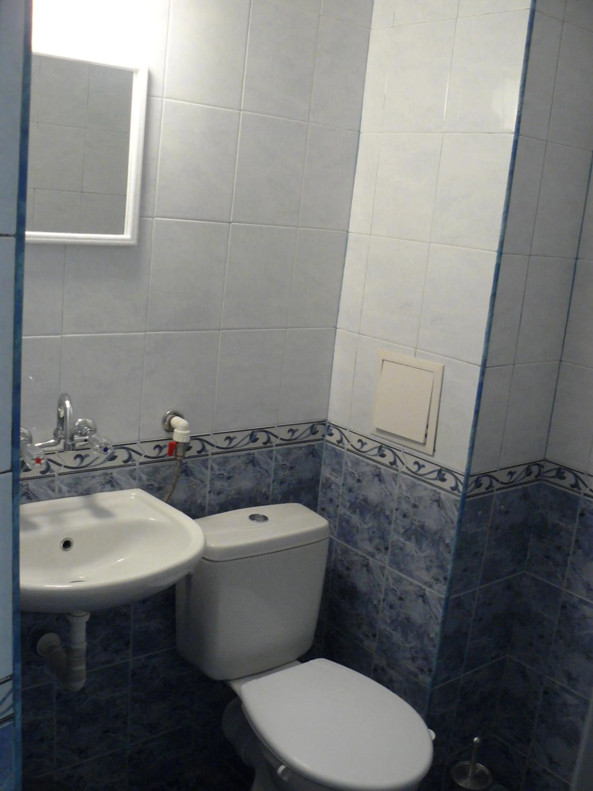 Toilet in Morska Zvezda Guest House