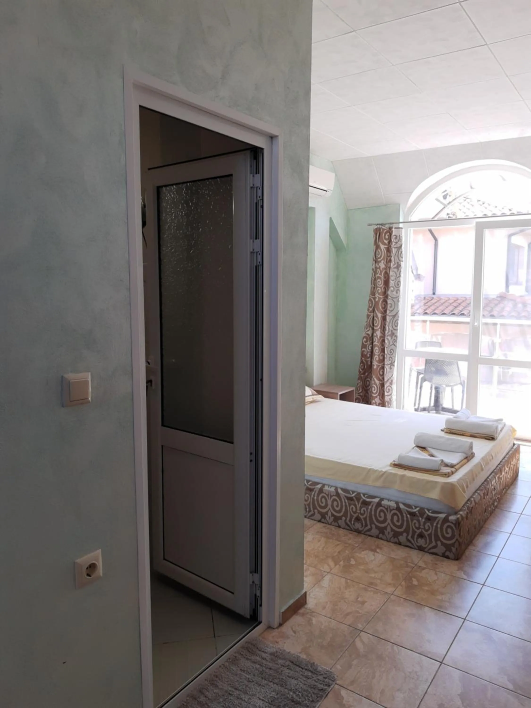 Toilet, Bed in Morska Zvezda Guest House