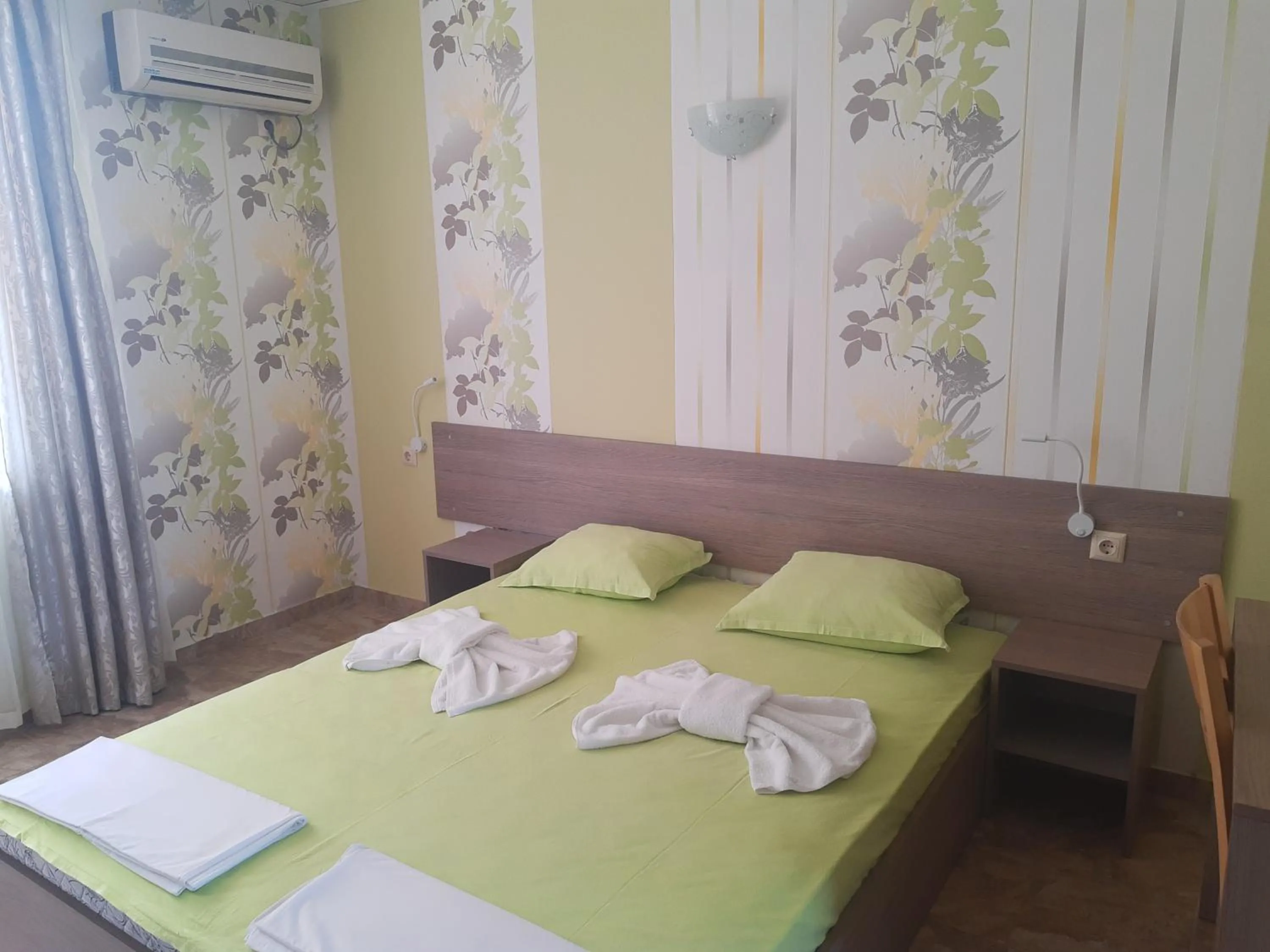Bed in Morska Zvezda Guest House