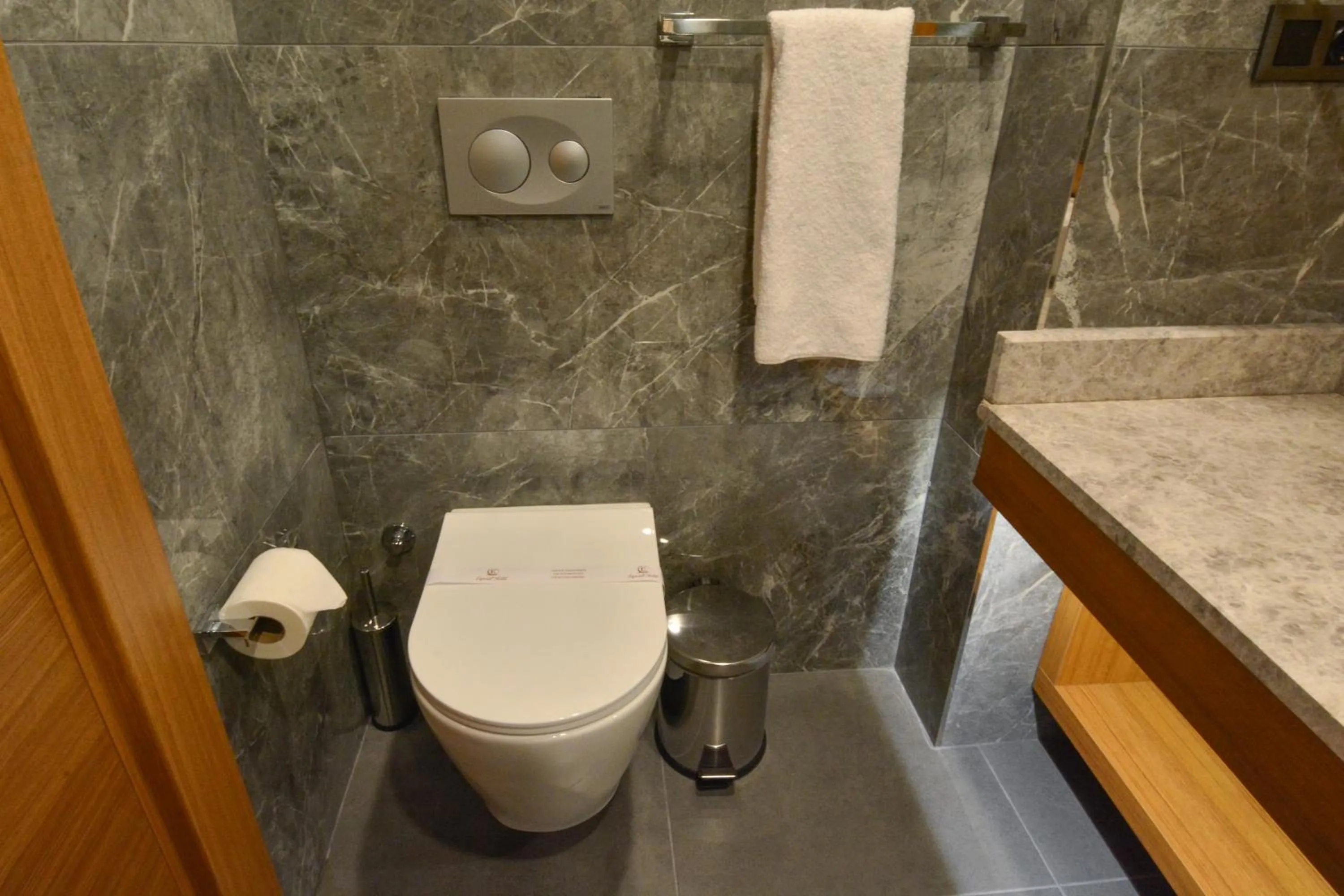 Bathroom in Expoist Hotel