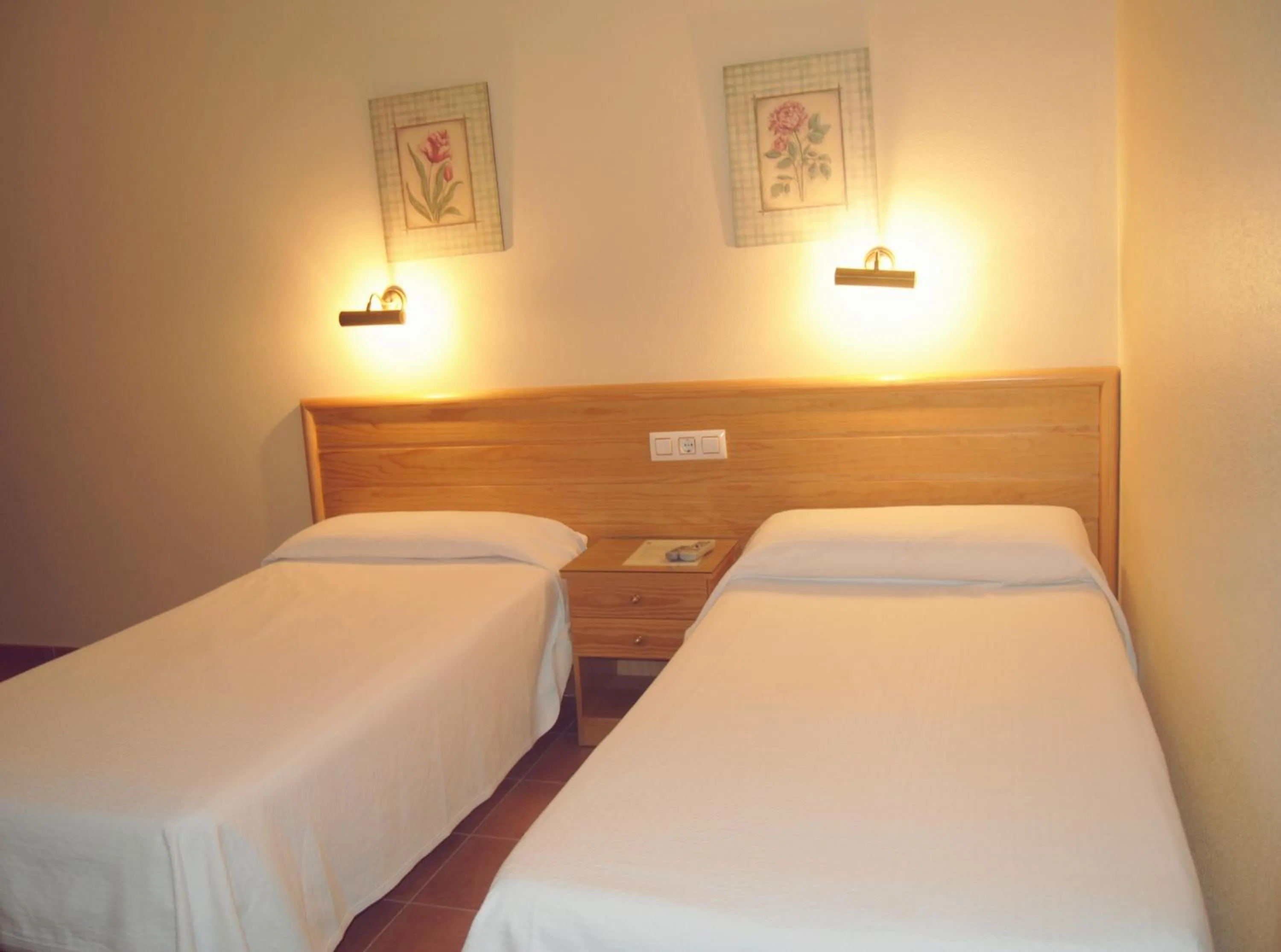 Bed in Hotel Los Molinos