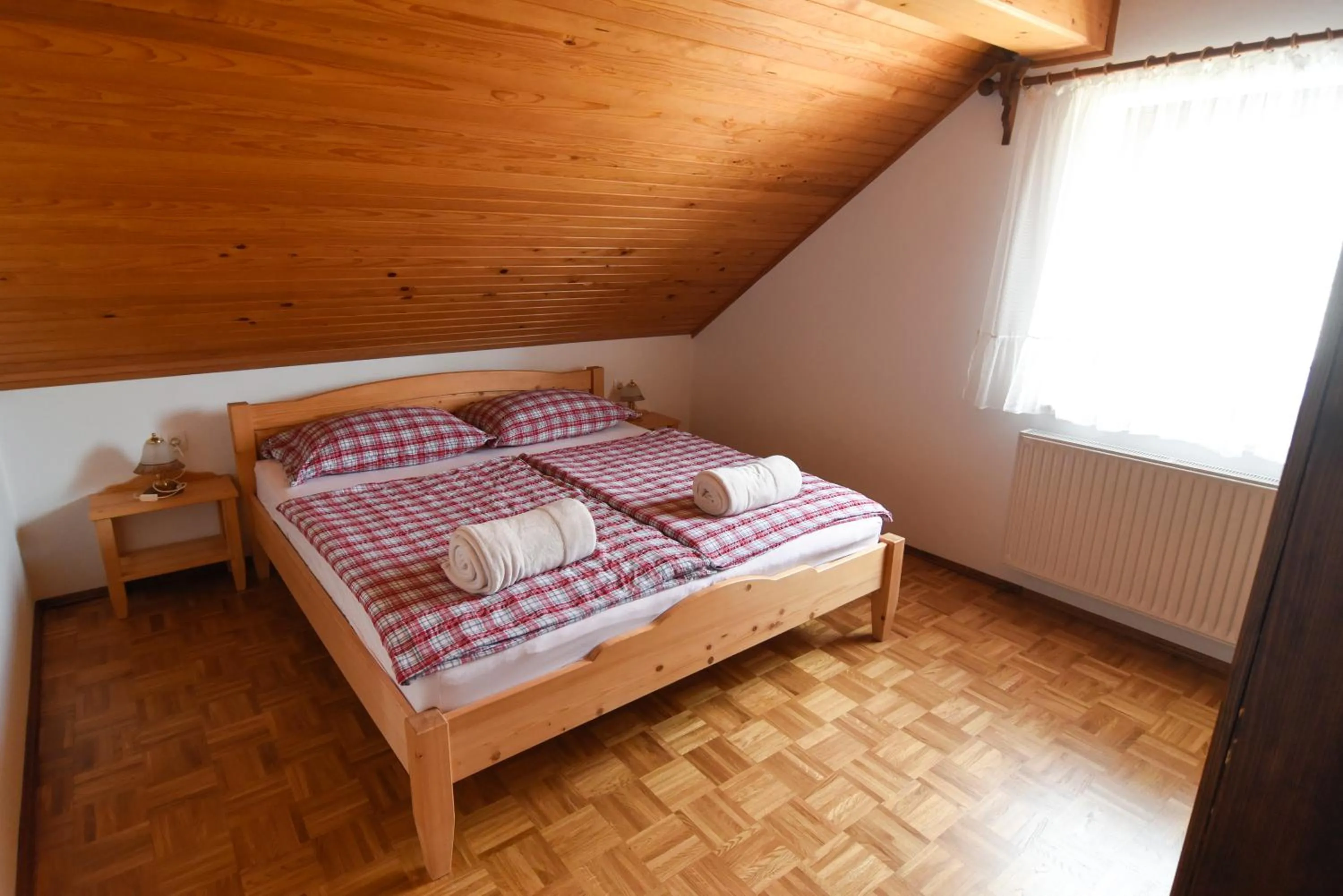 Bed in Tourist Farm "Pri Biscu"