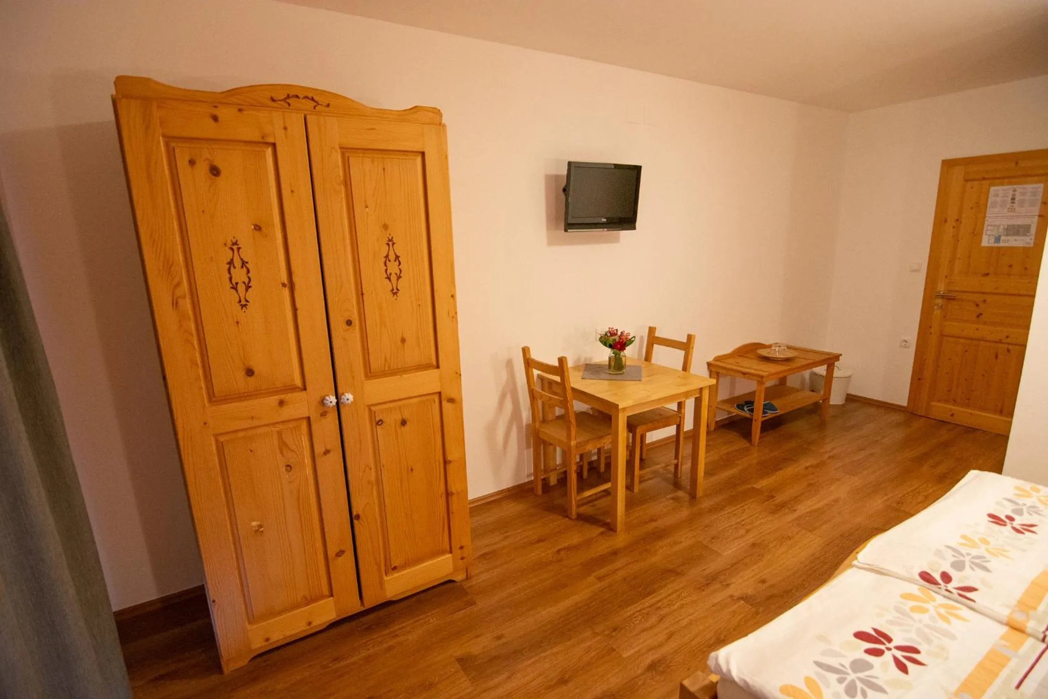 Bed in Tourist Farm "Pri Biscu"