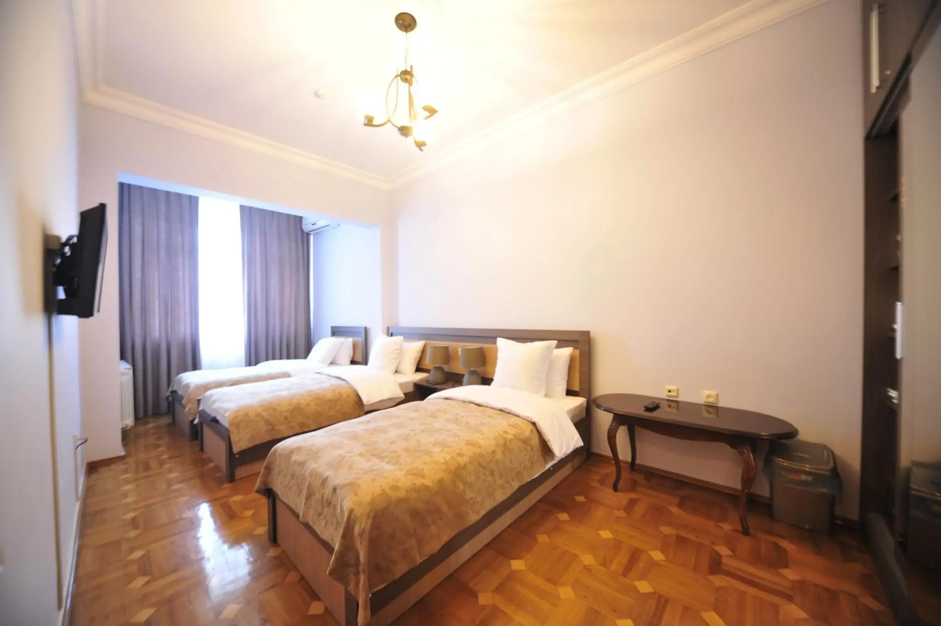 Family Room with Garden View in Guest House Batumi Globus Family Room with Garden View in Guest House Batumi Globus