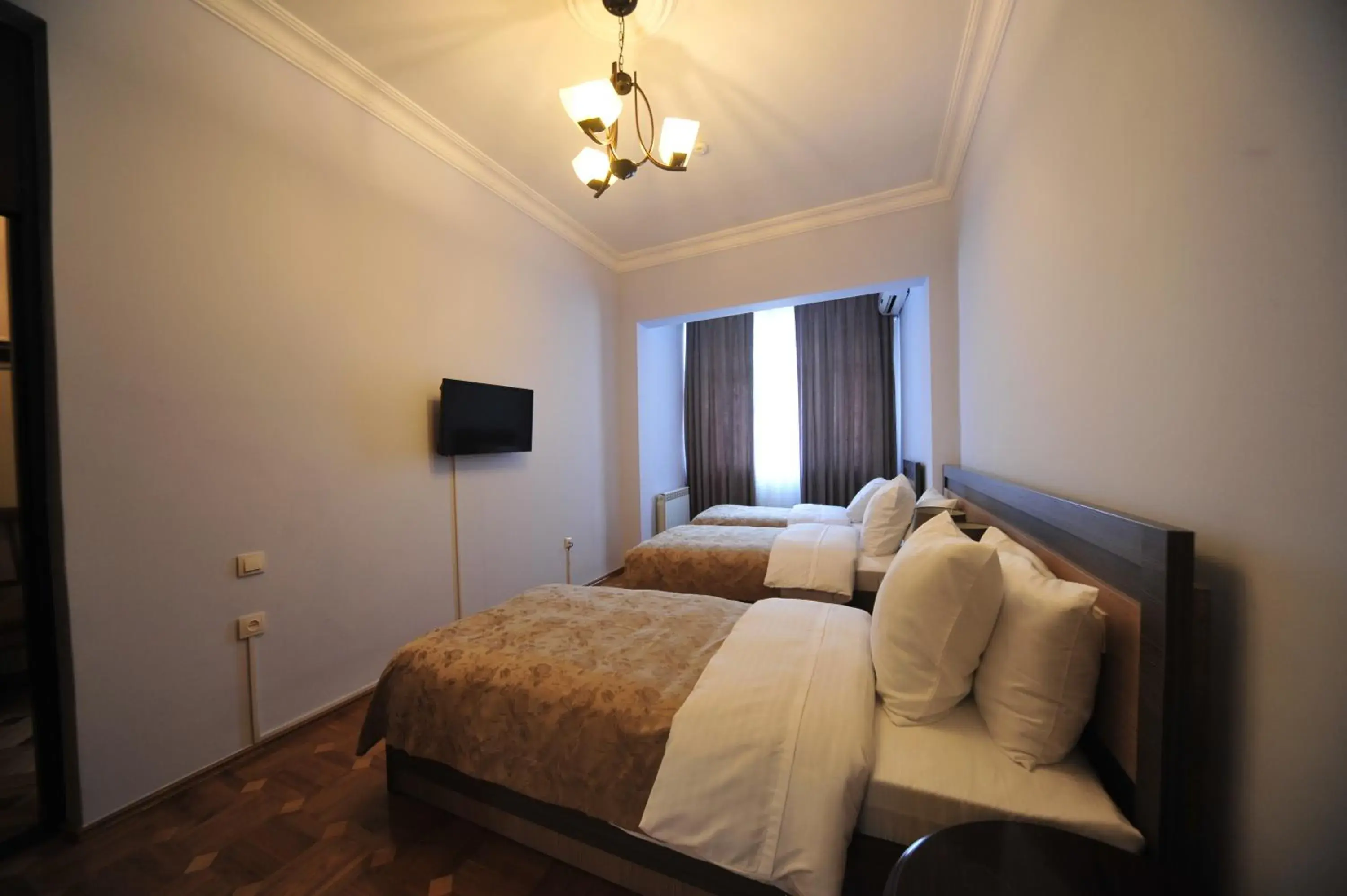 Family Room with Garden View in Guest House Batumi Globus Family Room with Garden View in Guest House Batumi Globus