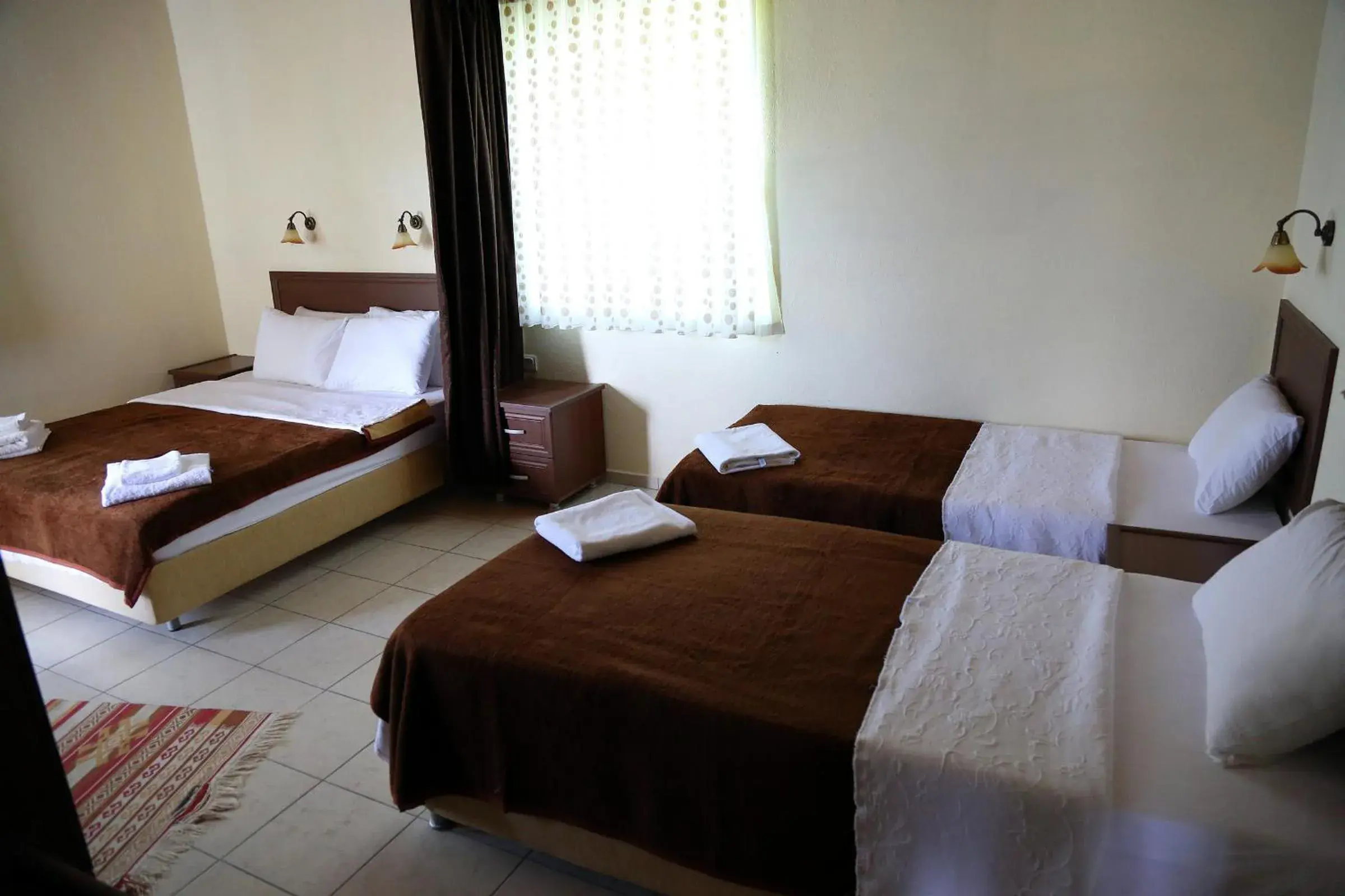 Standard Triple Room in Mercan Bungalow Standard Triple Room in Mercan Bungalow