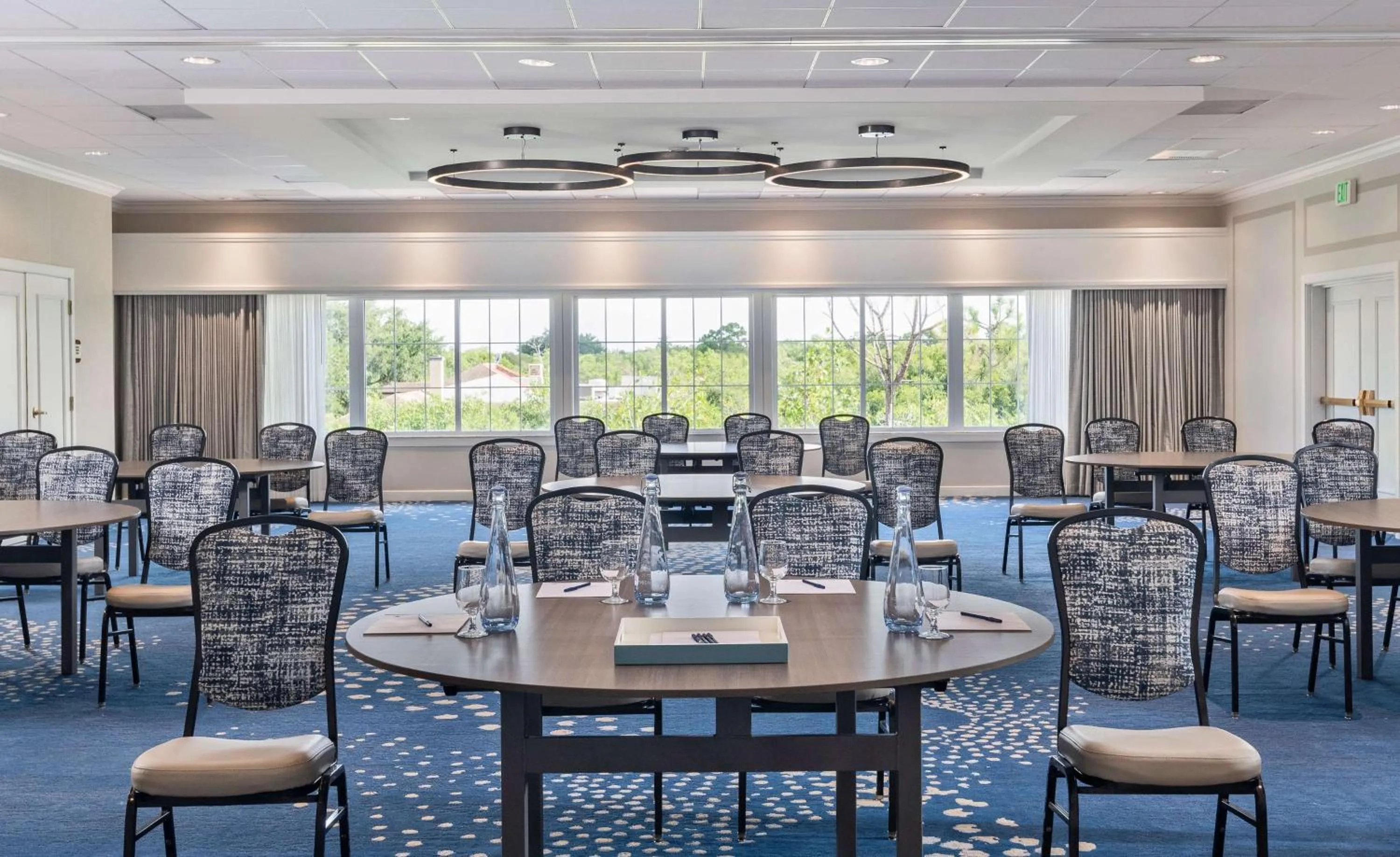 Meeting/conference room in DoubleTree Suites by Hilton Naples