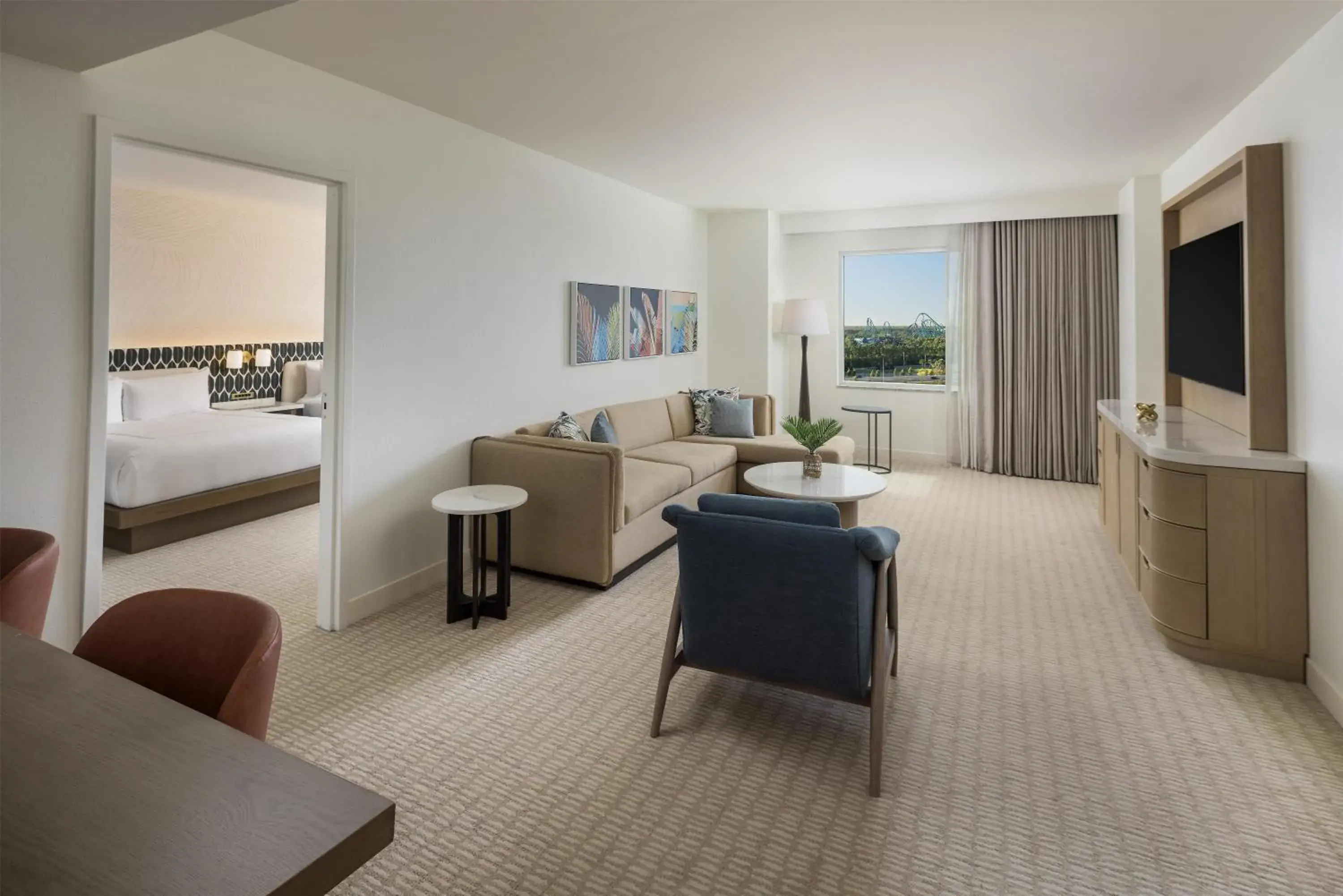 Living room, Bed in Hilton Orlando Living room, Bed in Hilton Orlando