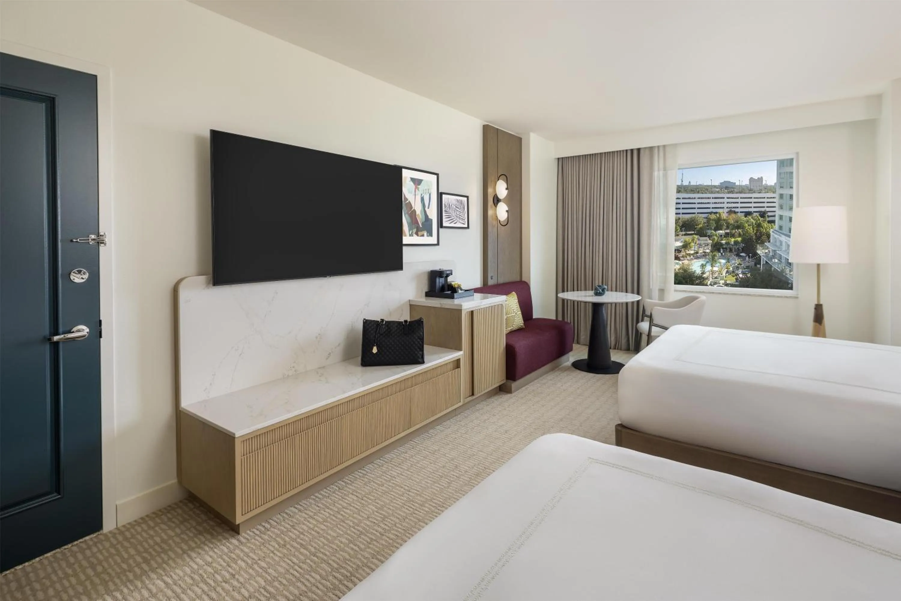 Bed in Hilton Orlando