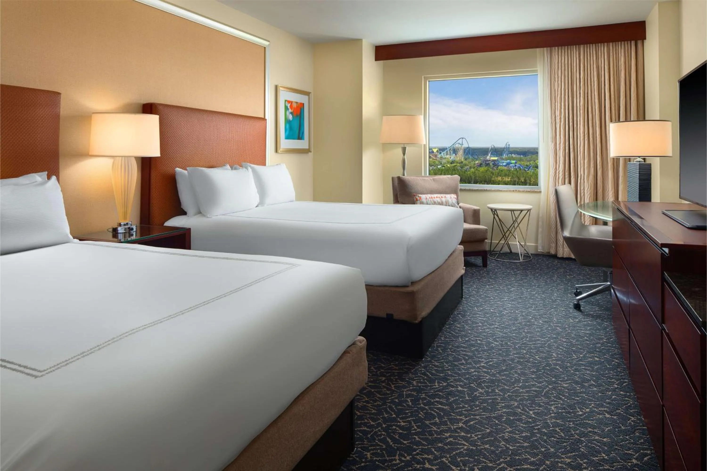 Photo of the whole room, Bed in Hilton Orlando