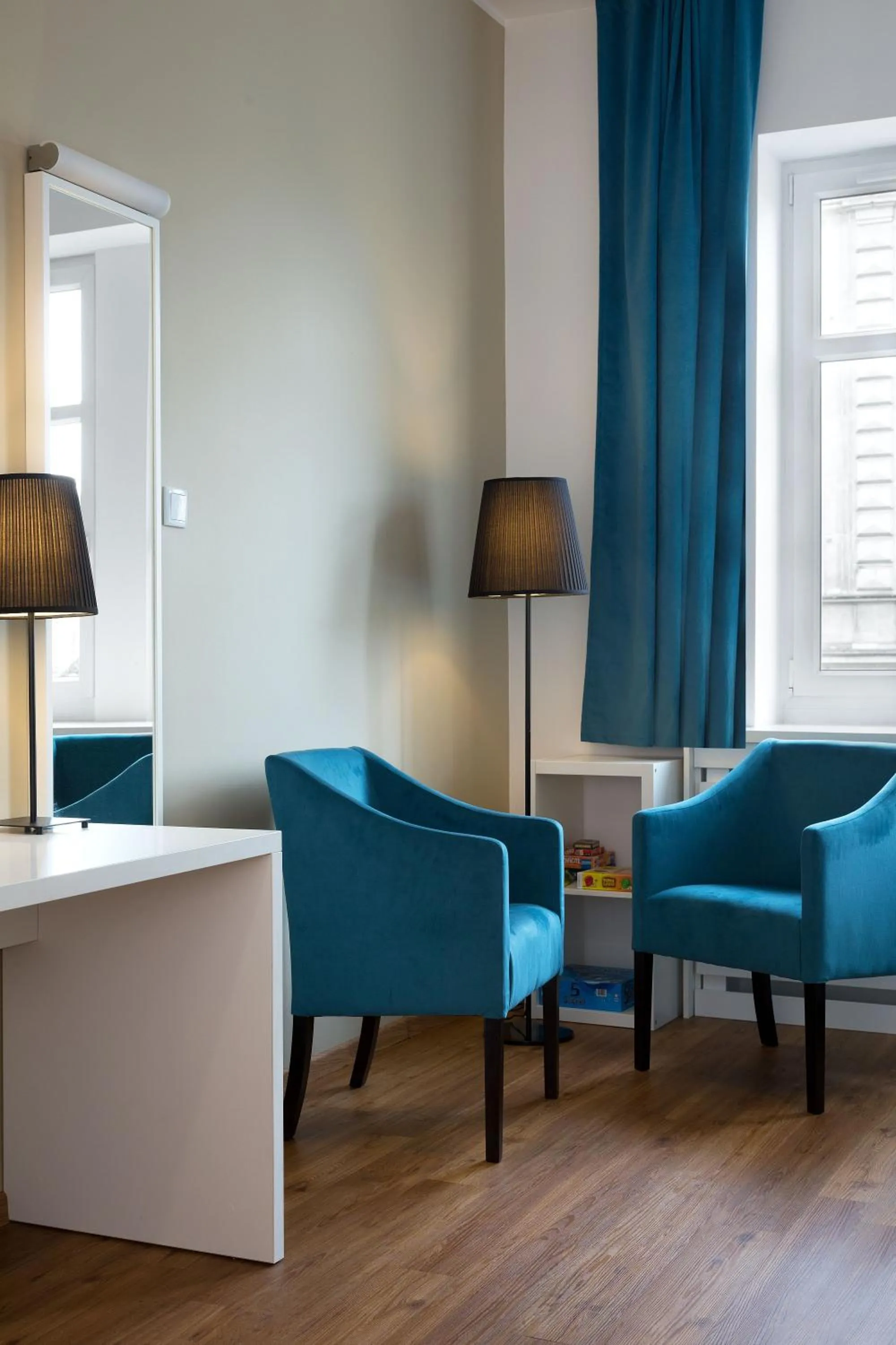 Seating area in Hotel Traffic Poznań Stare Miasto