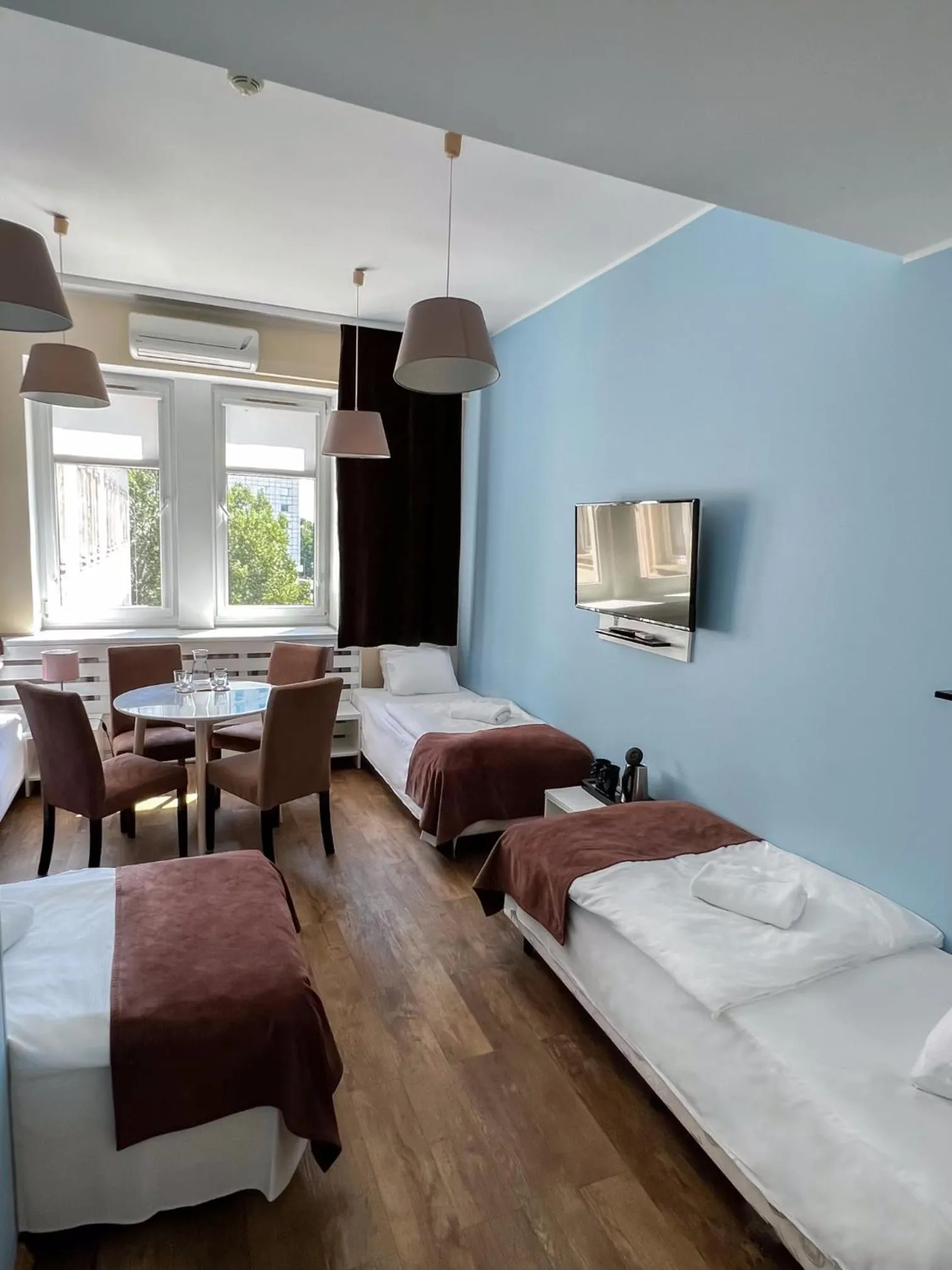 Photo of the whole room, Bed in Hotel Traffic Poznań Stare Miasto