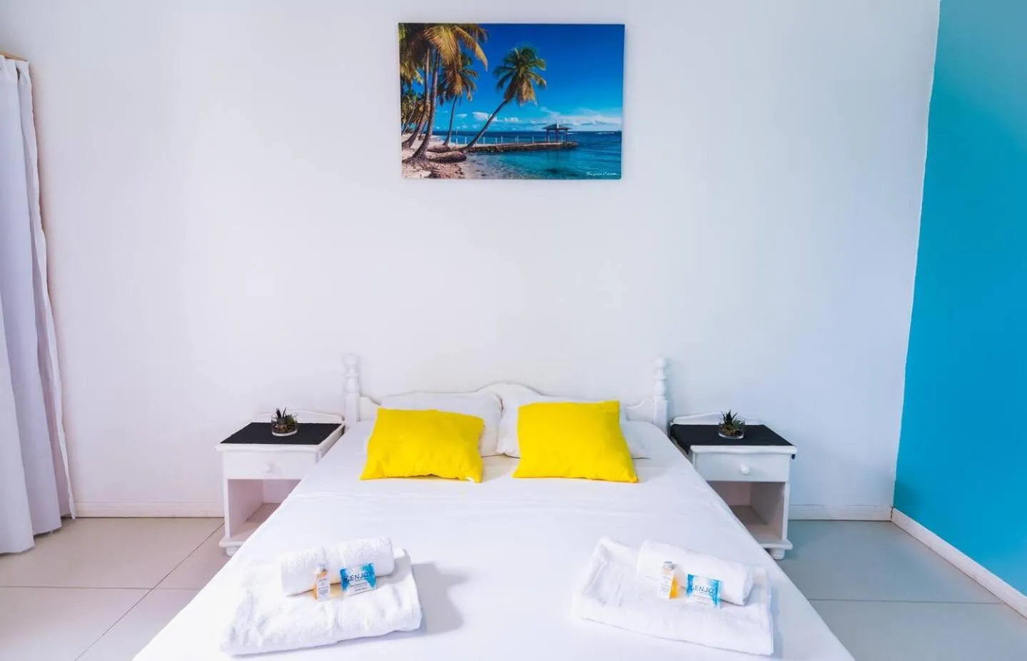 Bedroom, Bed in La Villa Soleil :)