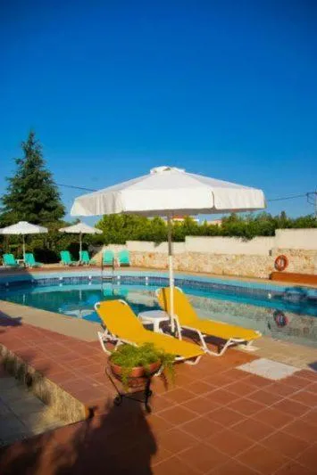 Swimming pool in Aphrodite Studios