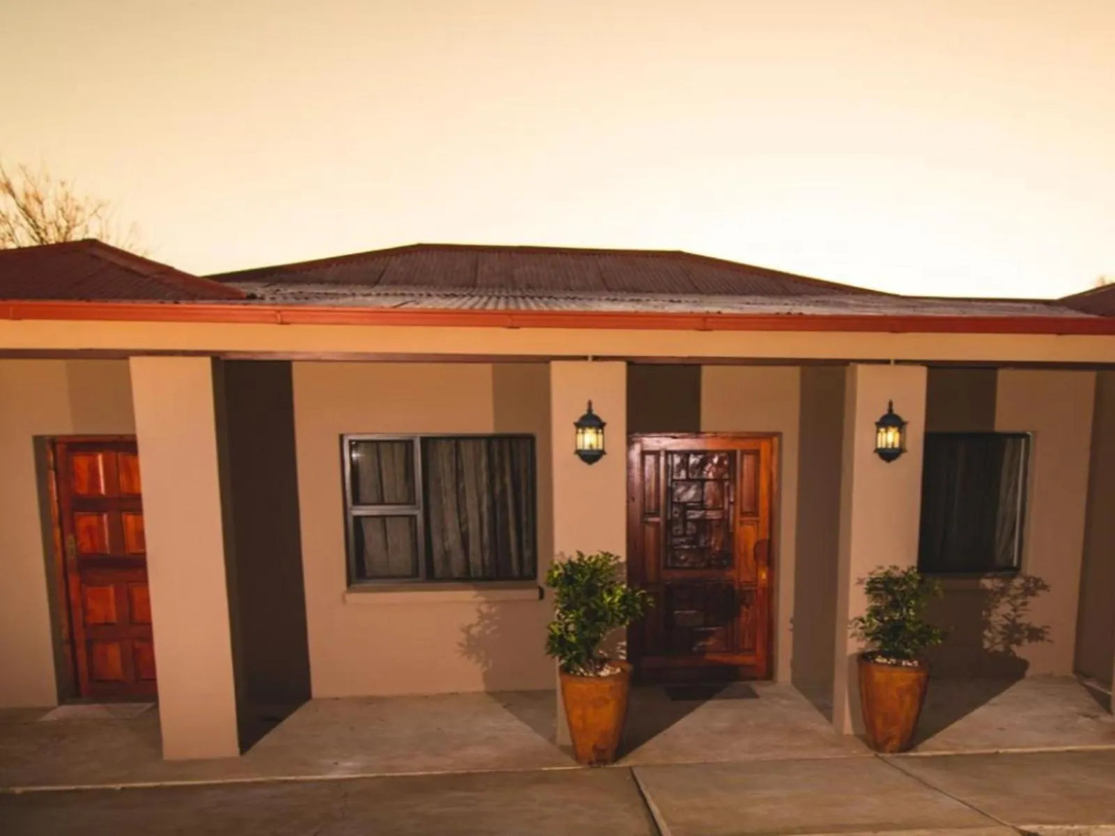 Facade/entrance in Donsveertjie Gasteplaas & Venue