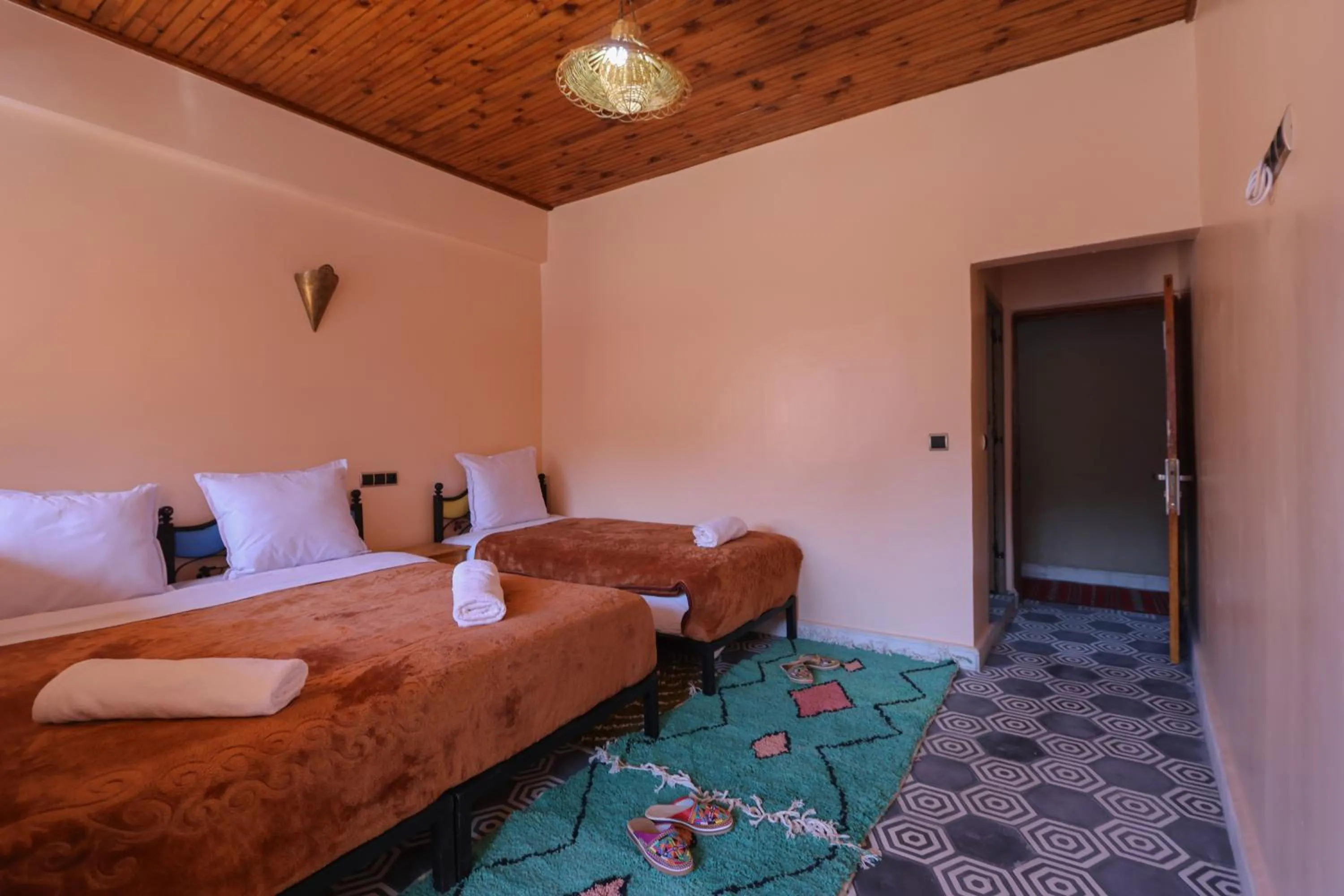 Tamatert Guest House