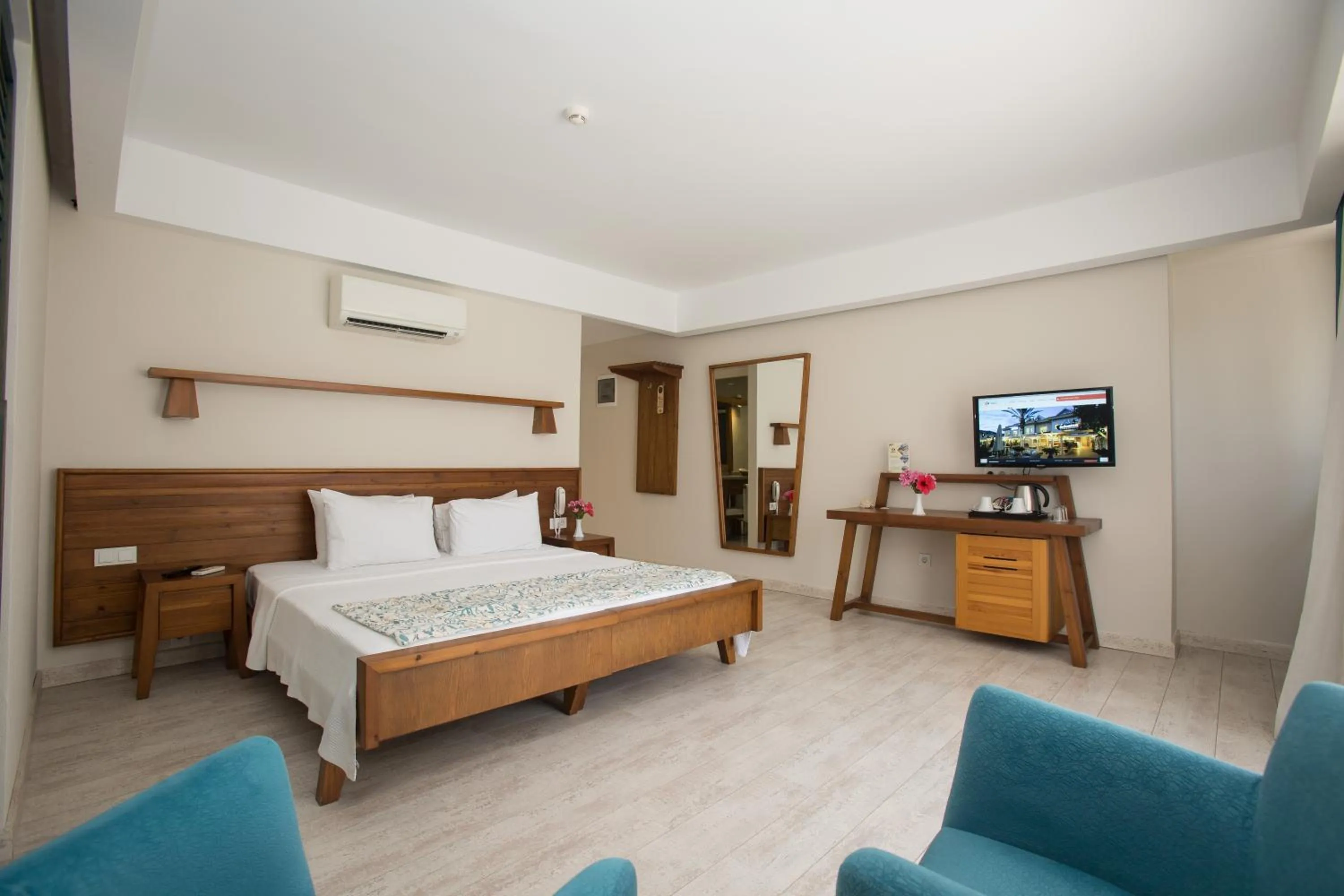 Other, Bed in Dedeminn Marina Hotel