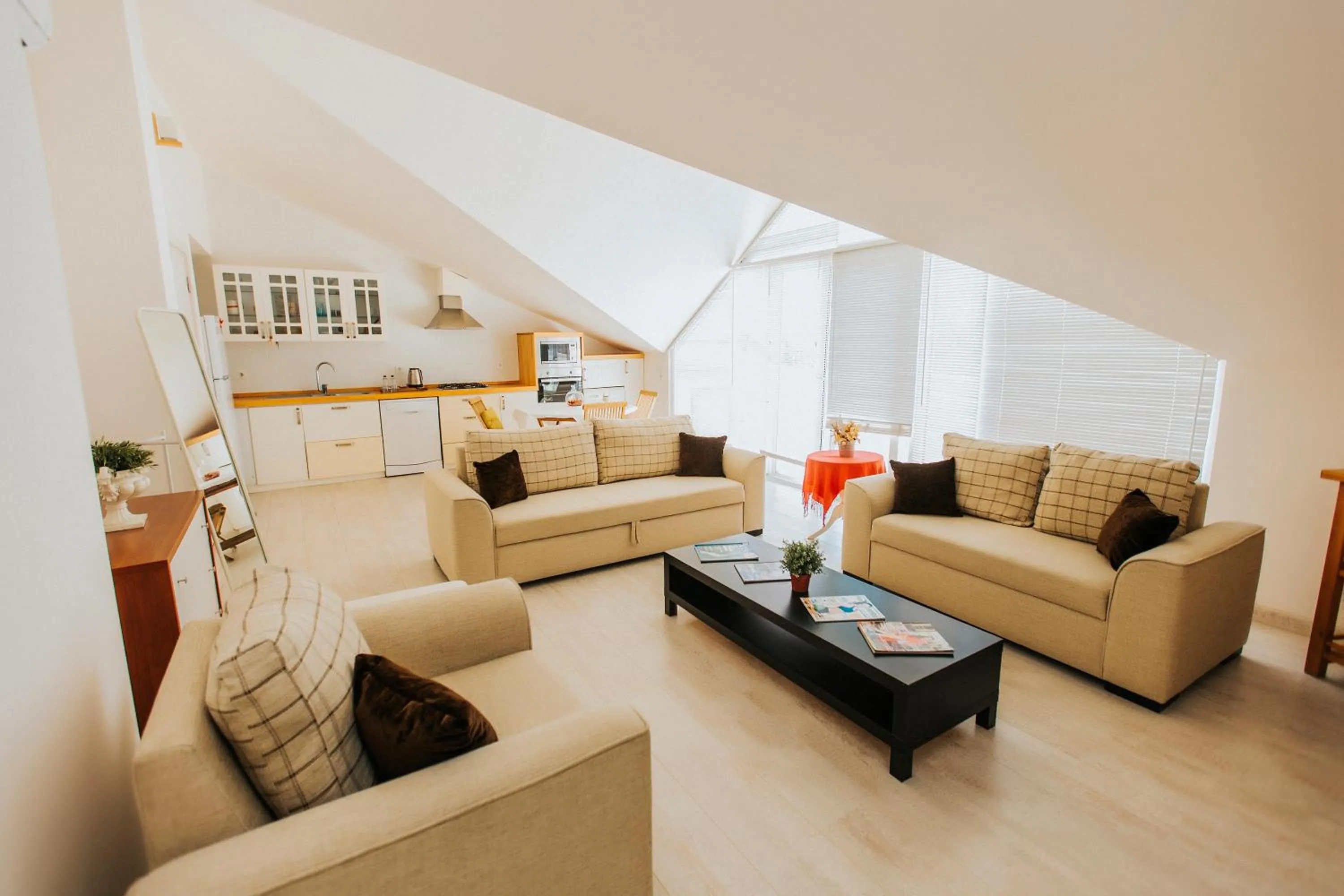 Living room in Dedeminn Marina Hotel