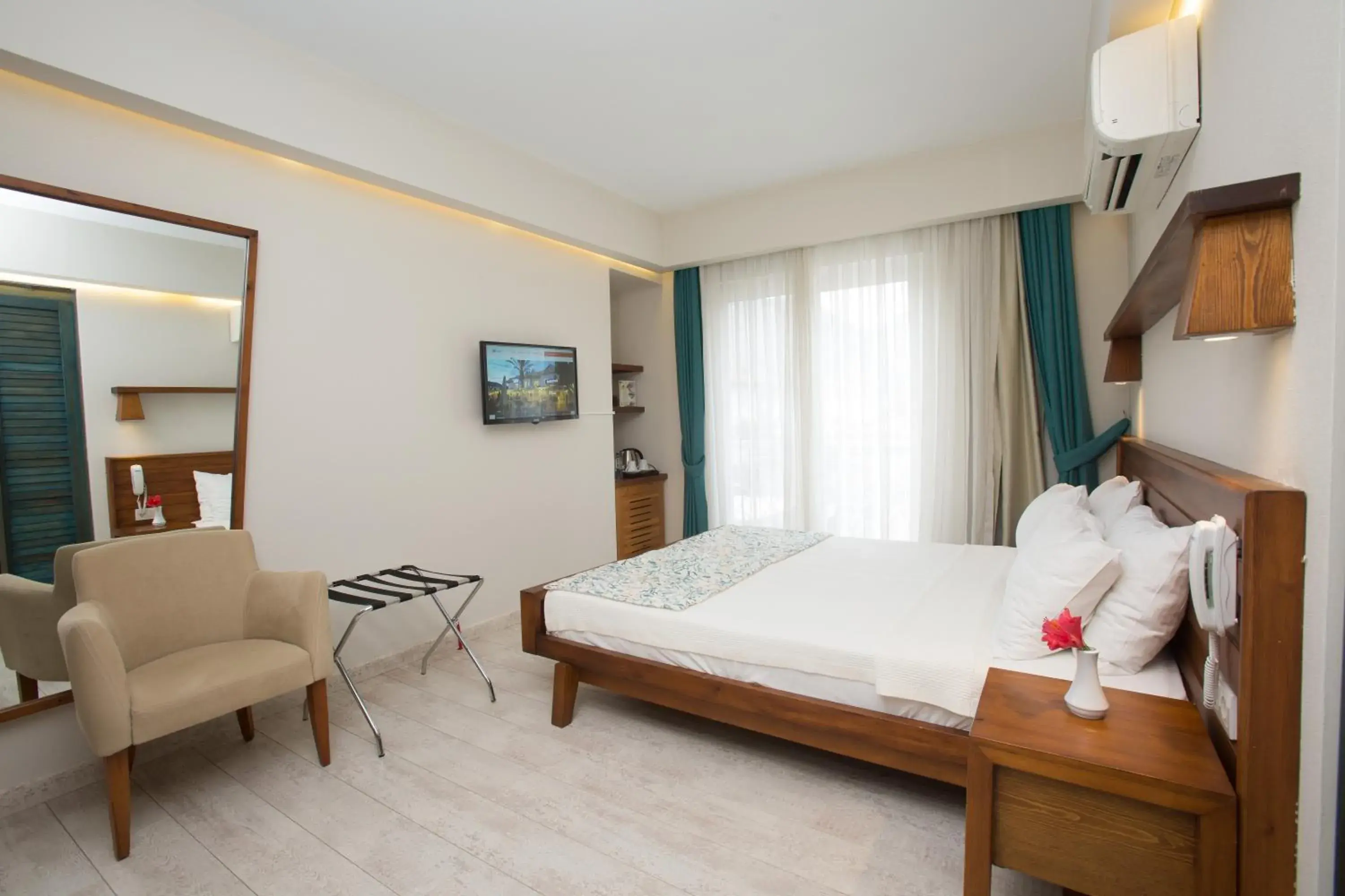 Spring, Bed in Dedeminn Marina Hotel Spring, Bed in Dedeminn Marina Hotel