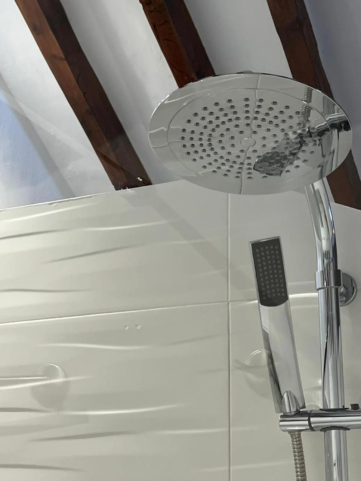 Shower in Bed&Breakfast Al Campanario