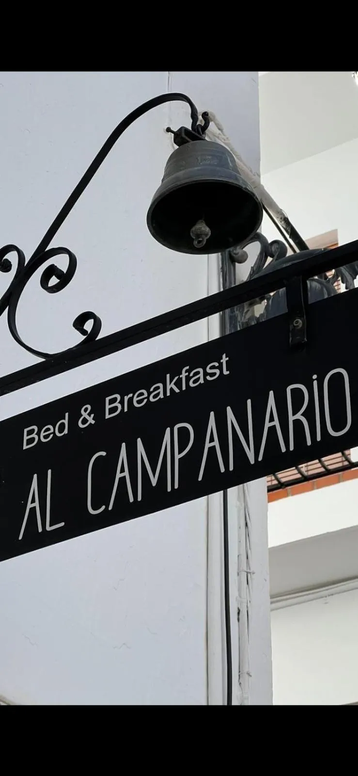 Property building in Bed&Breakfast Al Campanario