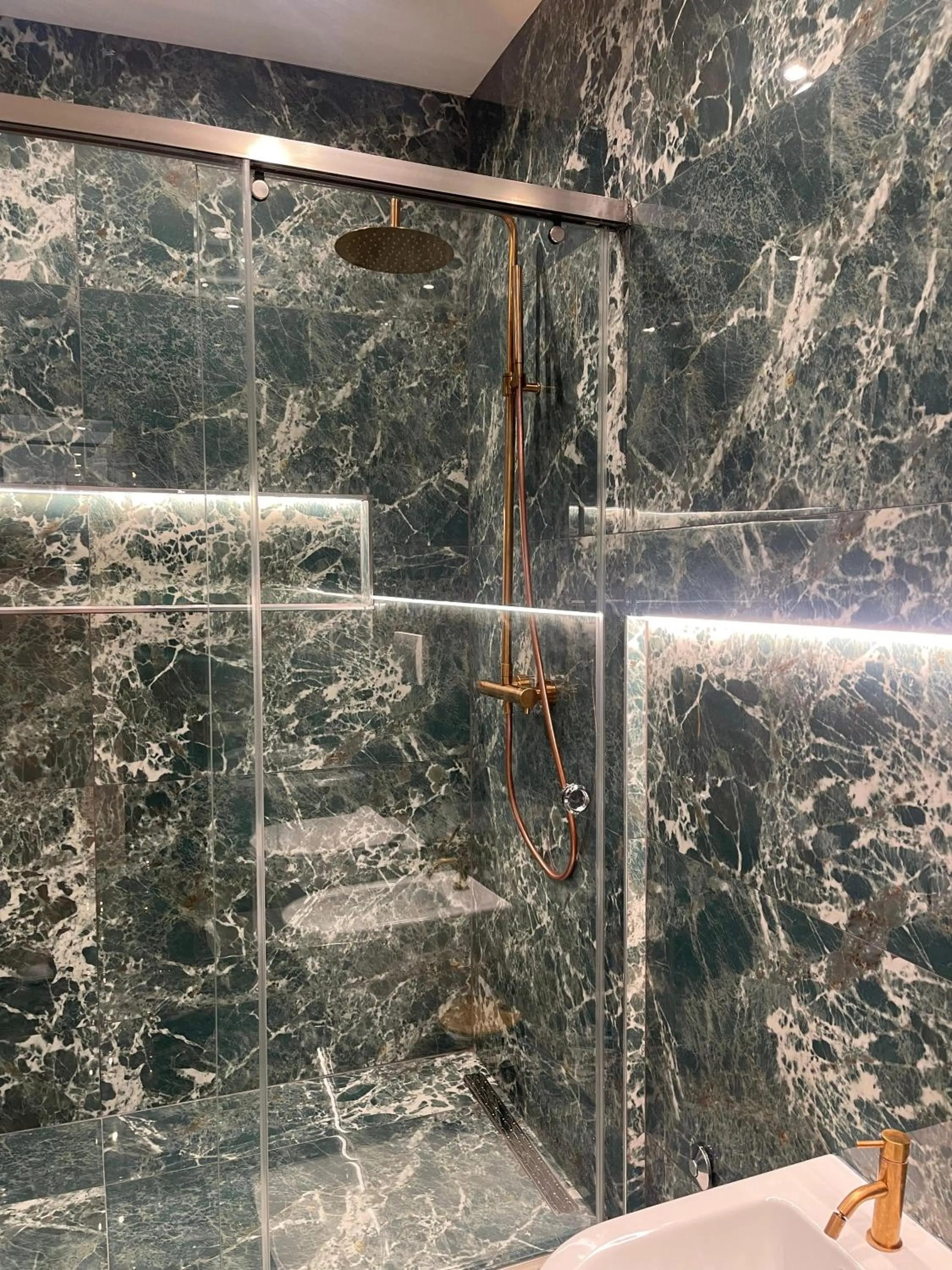 Shower in Albanian Star Hotel